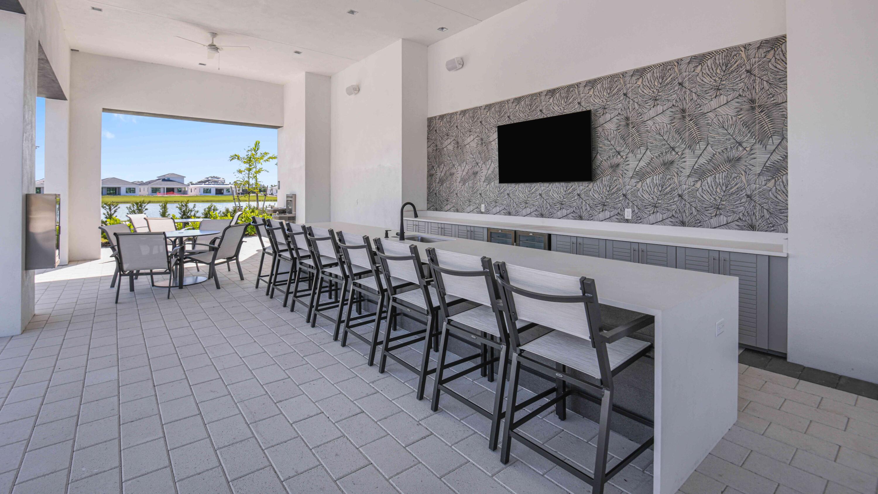 Cresswind-at-Palm-Beach-Pavilion-Buildin
