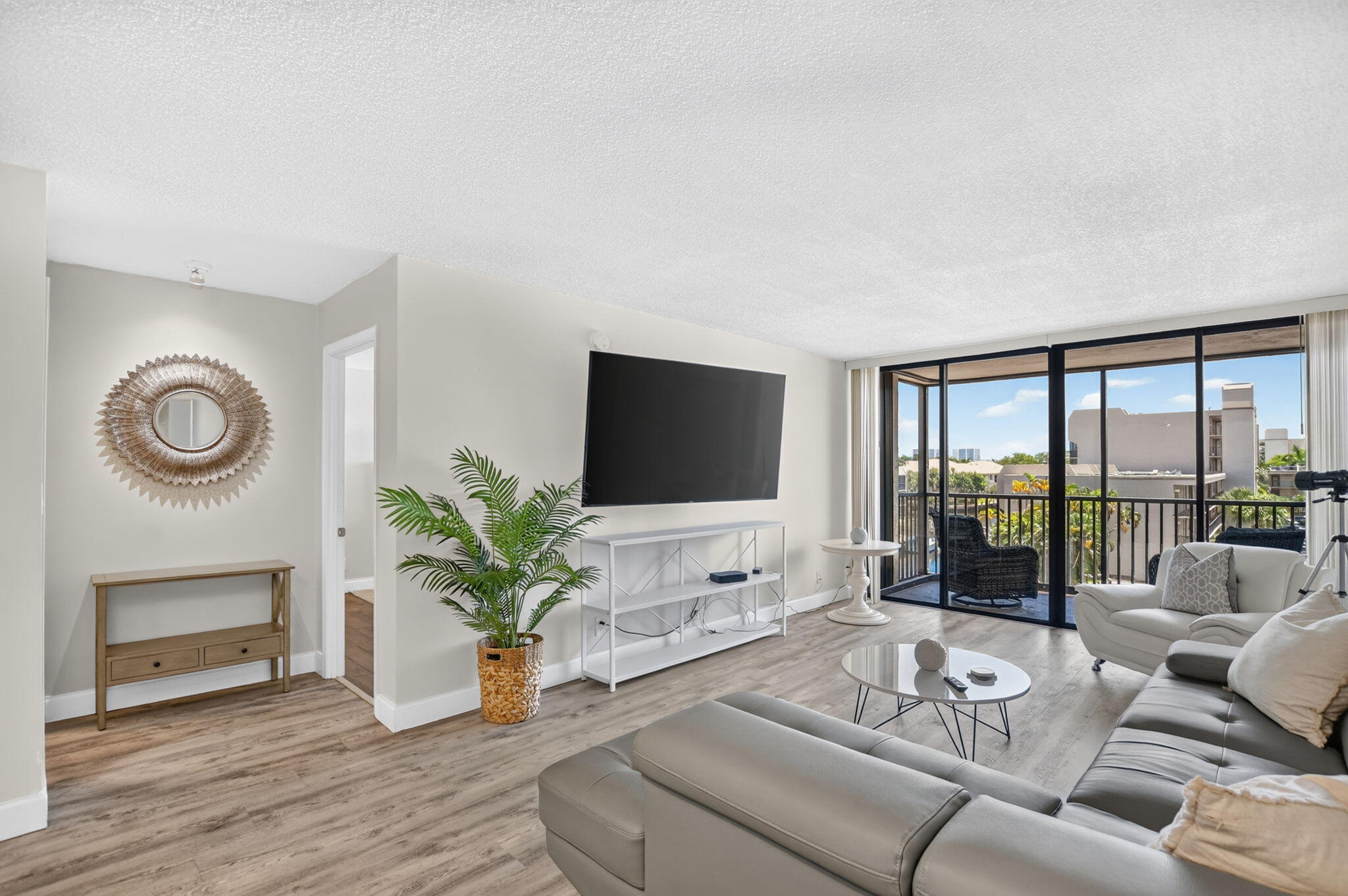 Completely Remodeled Condo