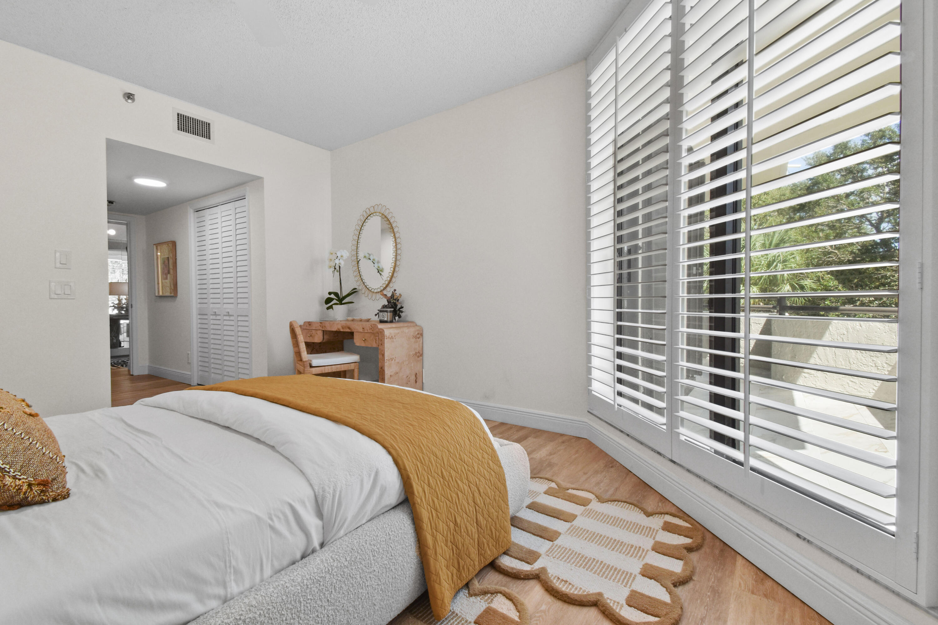 3322CasseekeyIslandRd,Apt302(39)