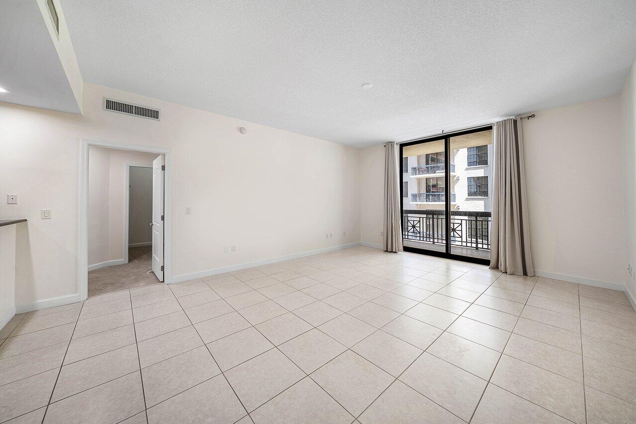 008-801SouthOliveAvenue-715-WestPalmBeac