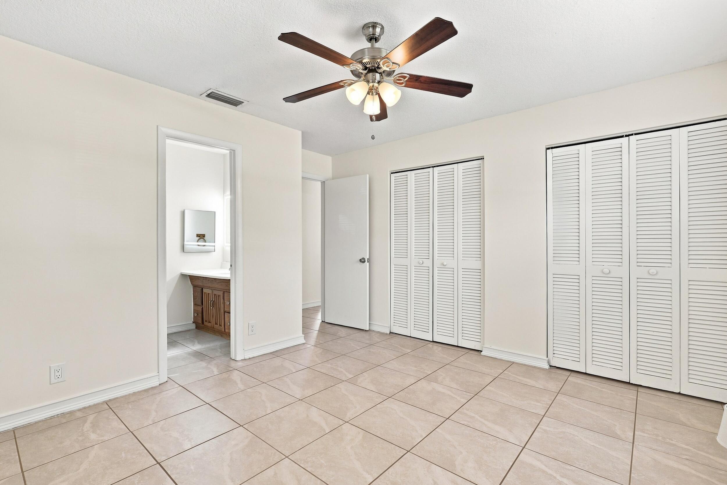 Bedroom with Closet
