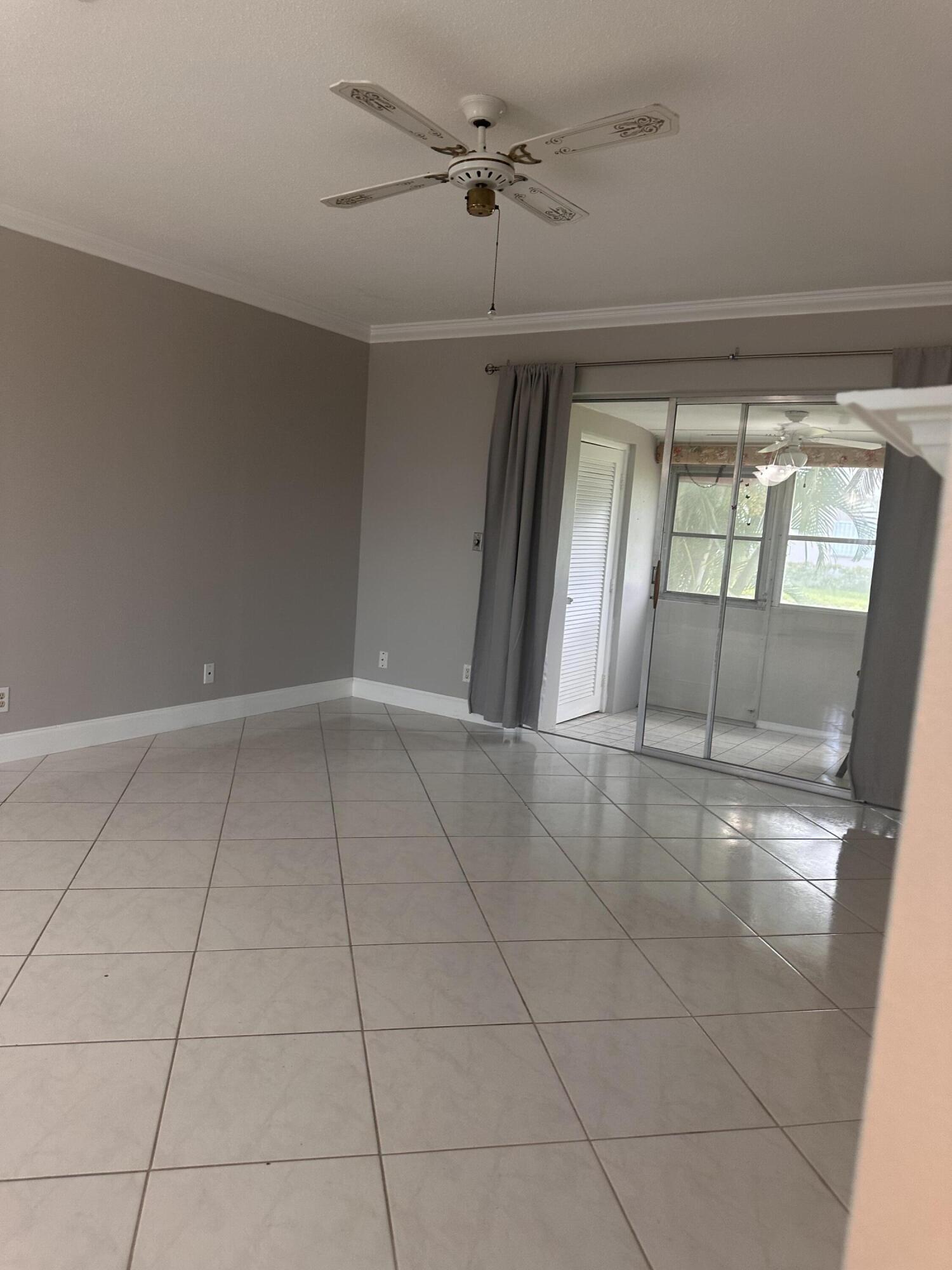 Livingroom area