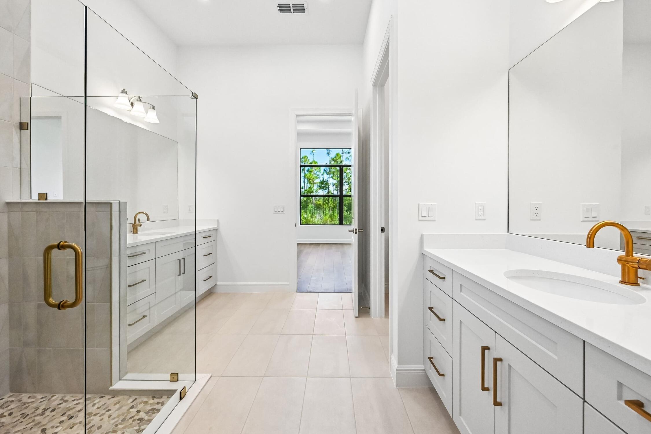 Owner's Bath