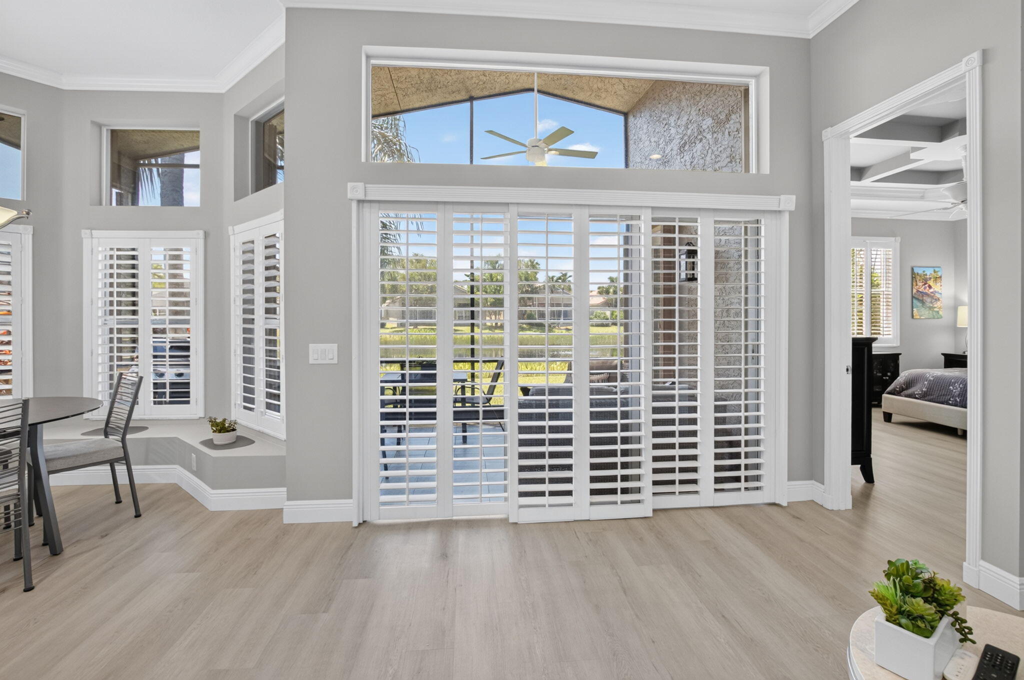 FAMILY ROOM-SLIDERS TO LANAI