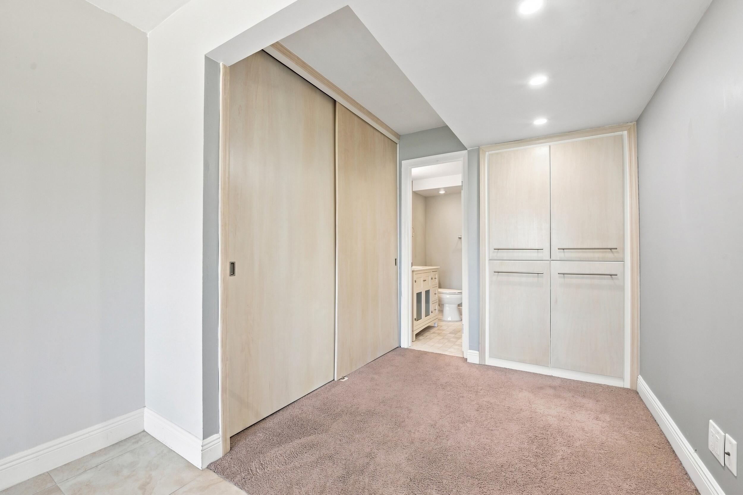 Dress area-original