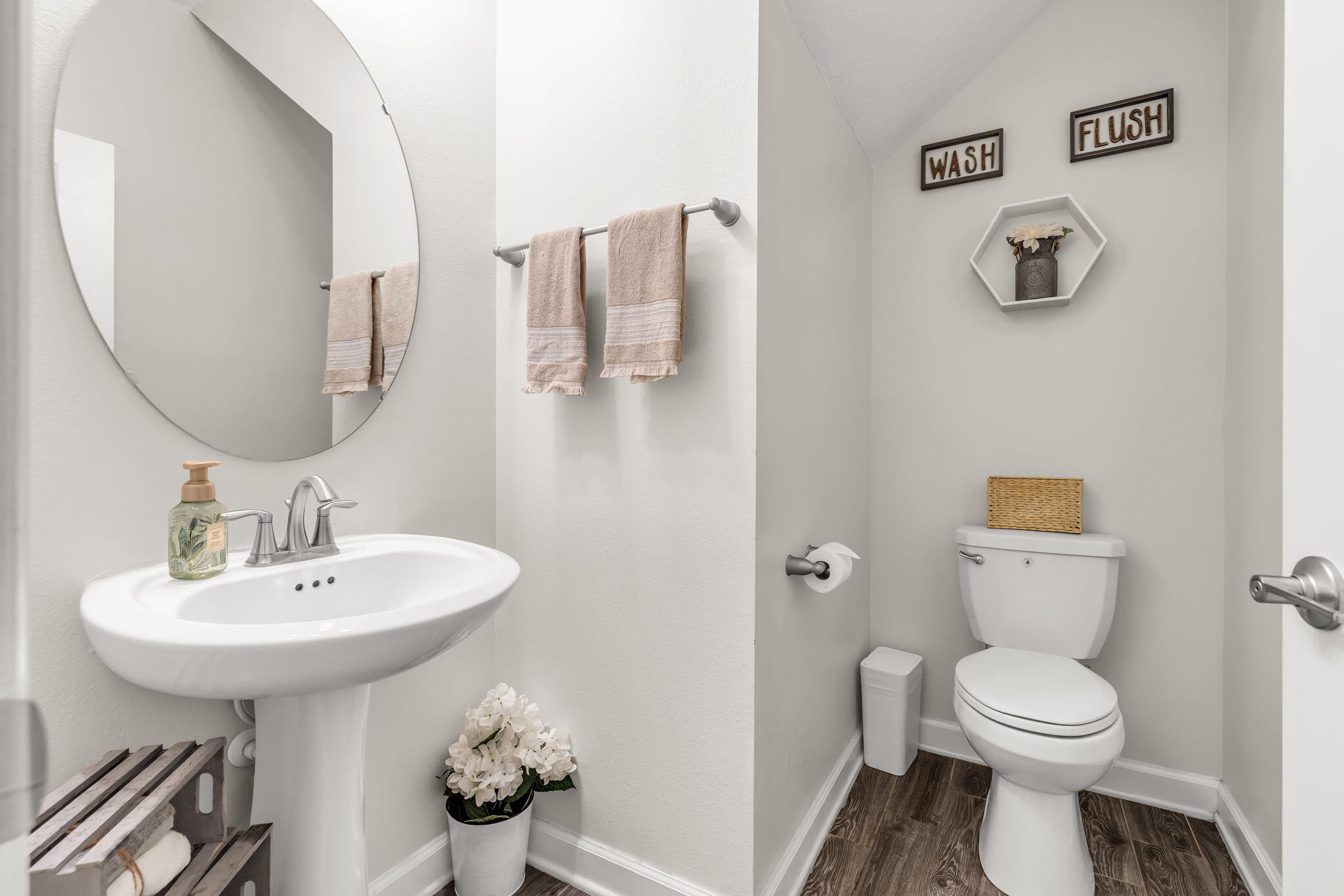 18-web-or-mls-12175ImaginaryWay-18