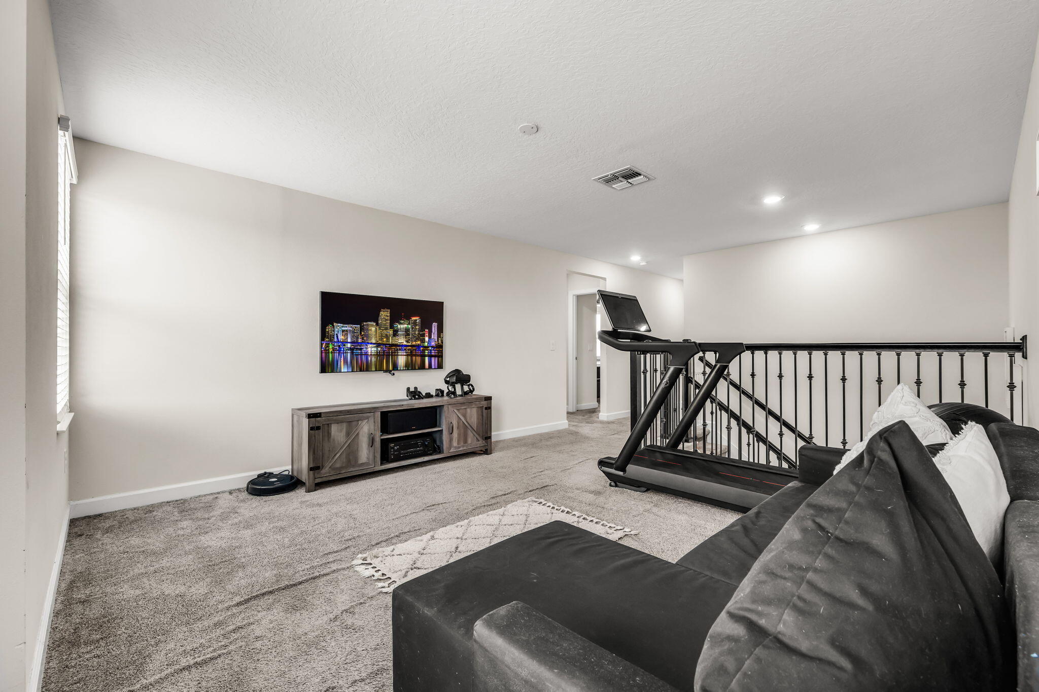 21-web-or-mls-12175ImaginaryWay-21