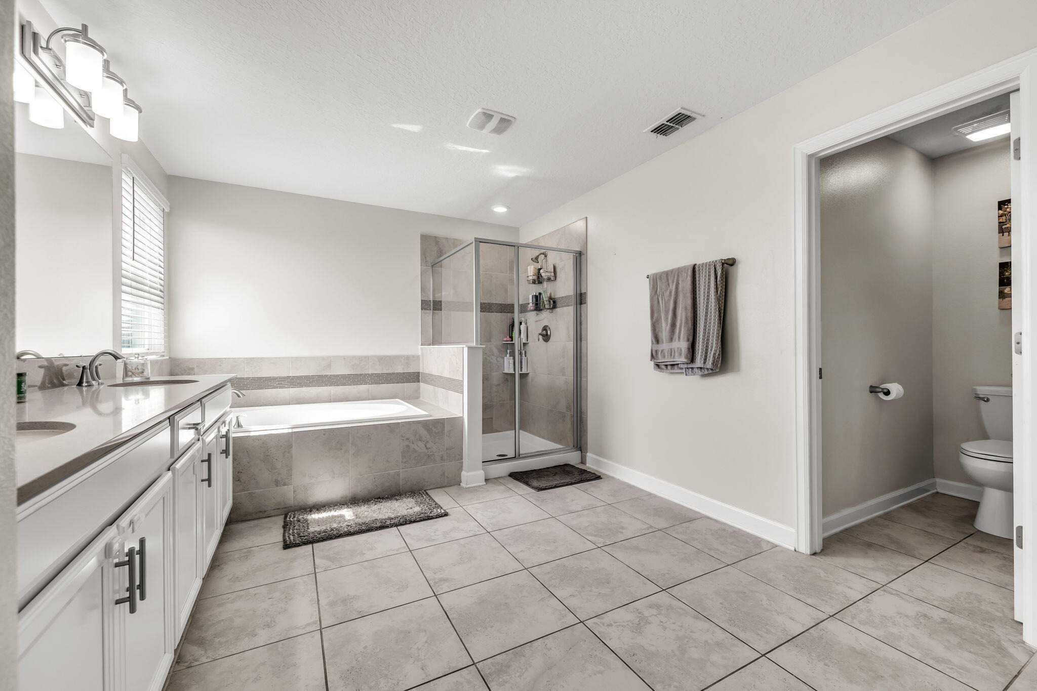 39-web-or-mls-12175ImaginaryWay-37