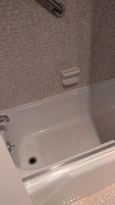 Bathtub
