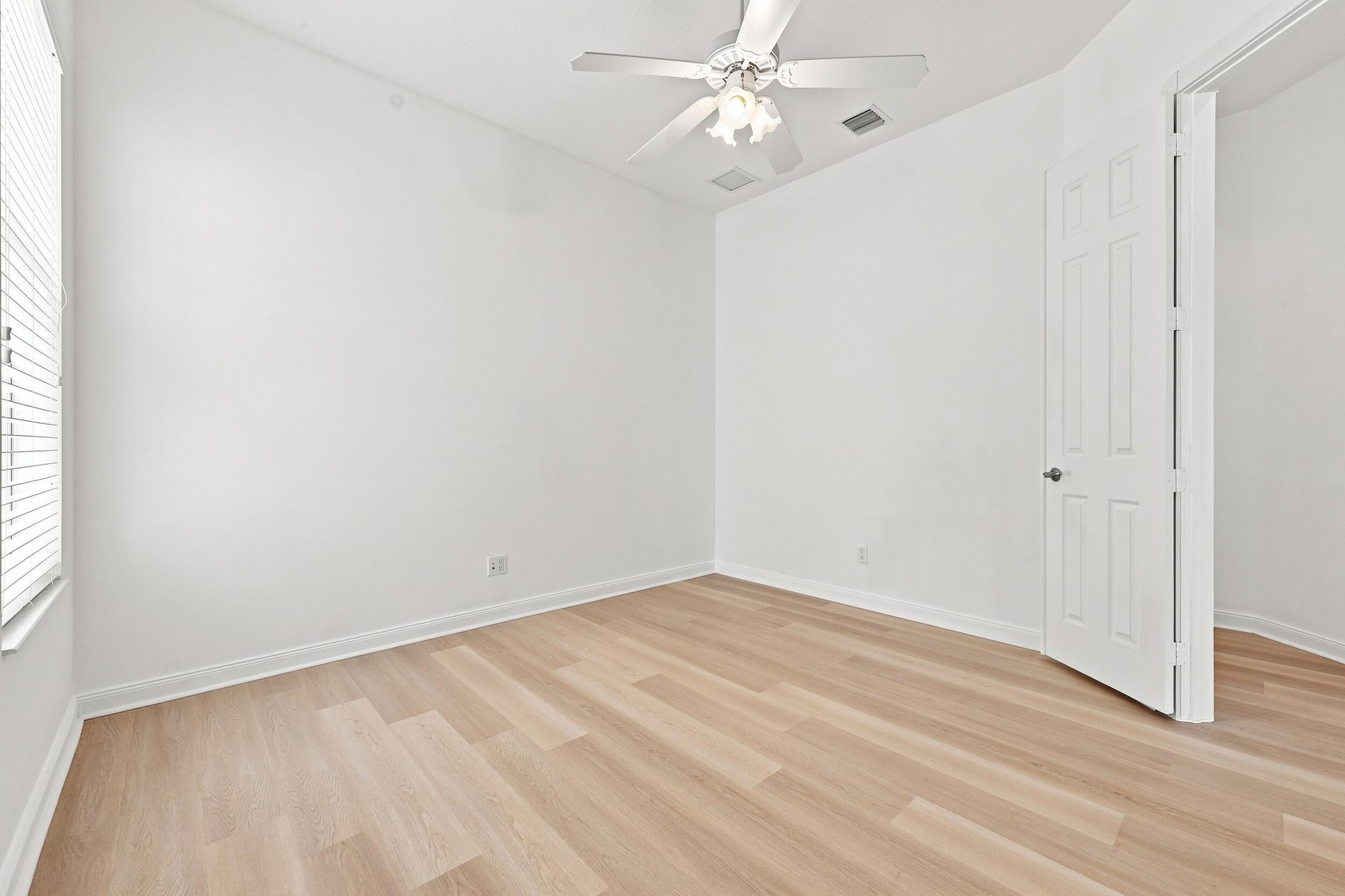 70_bedroom 1