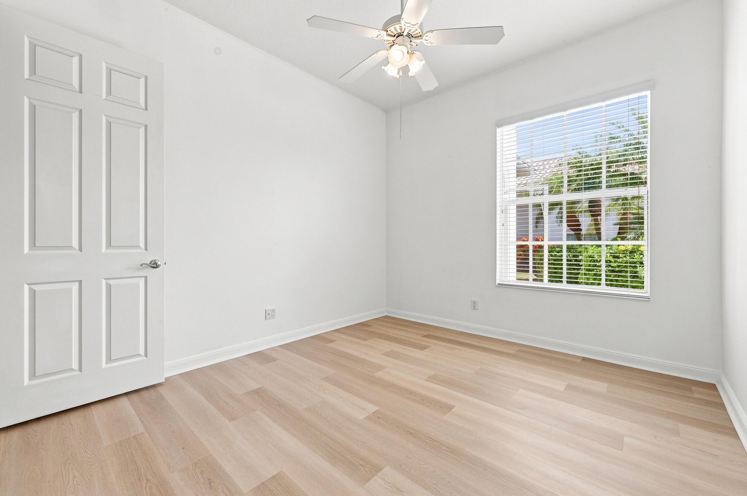 75_bedroom 2