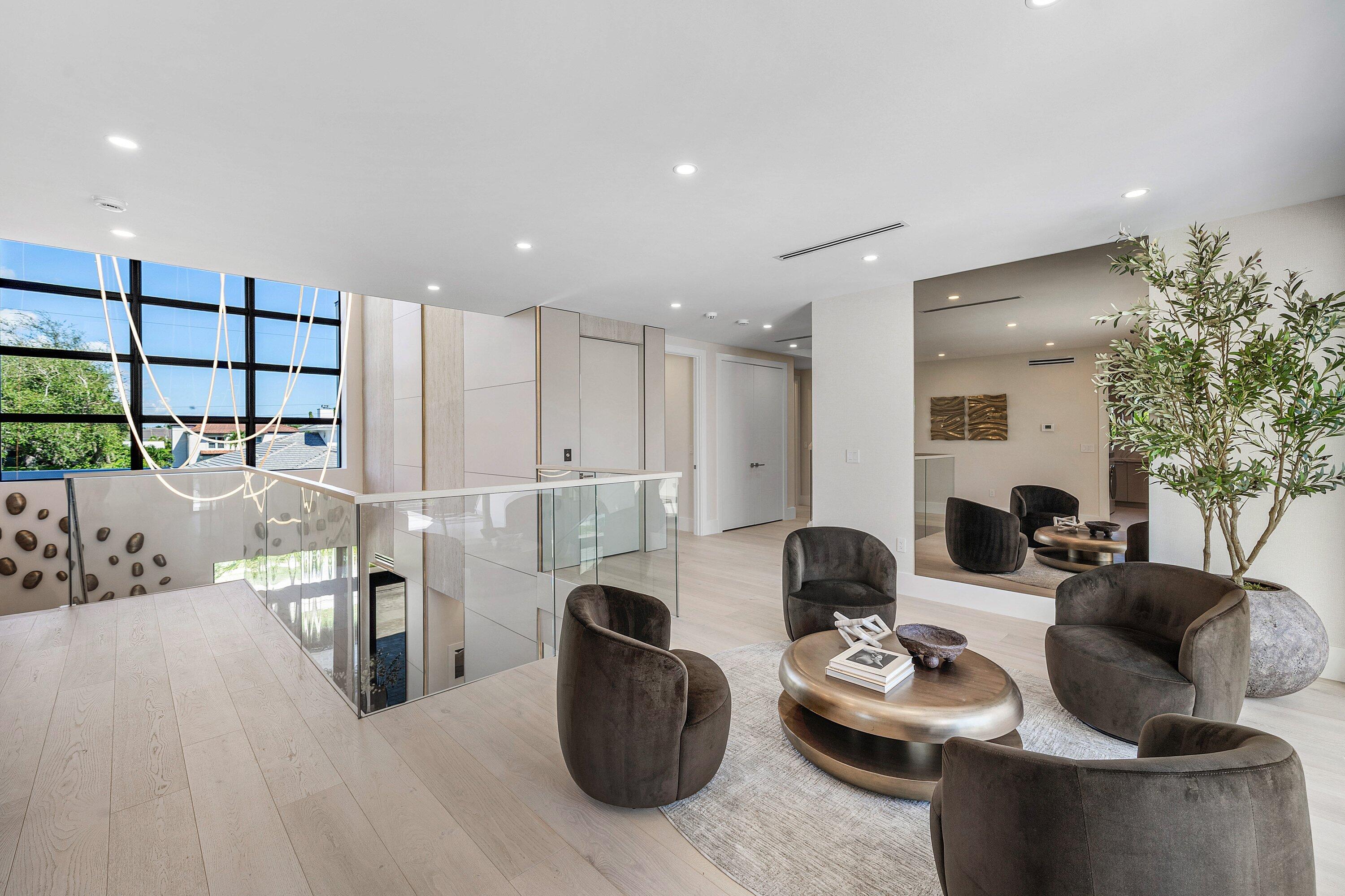 2nd Floor Loft