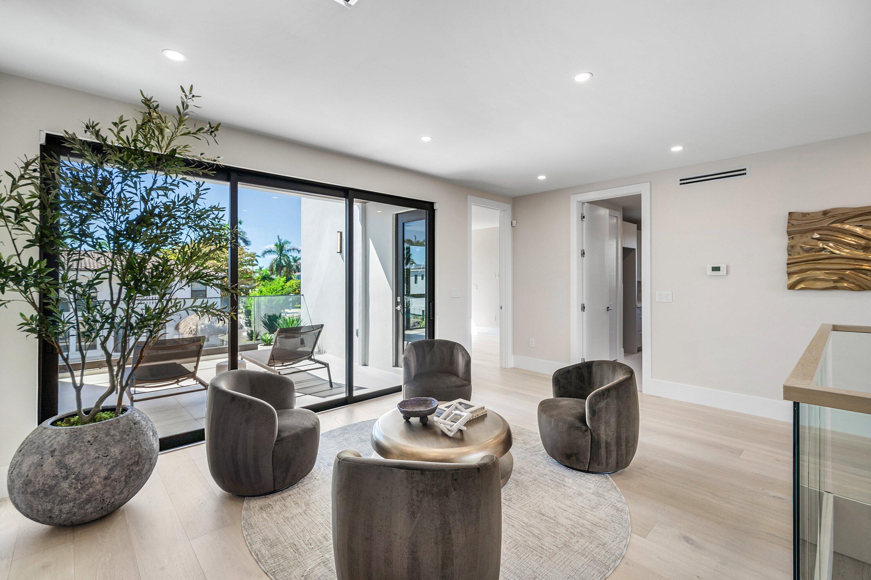 2nd Floor Loft