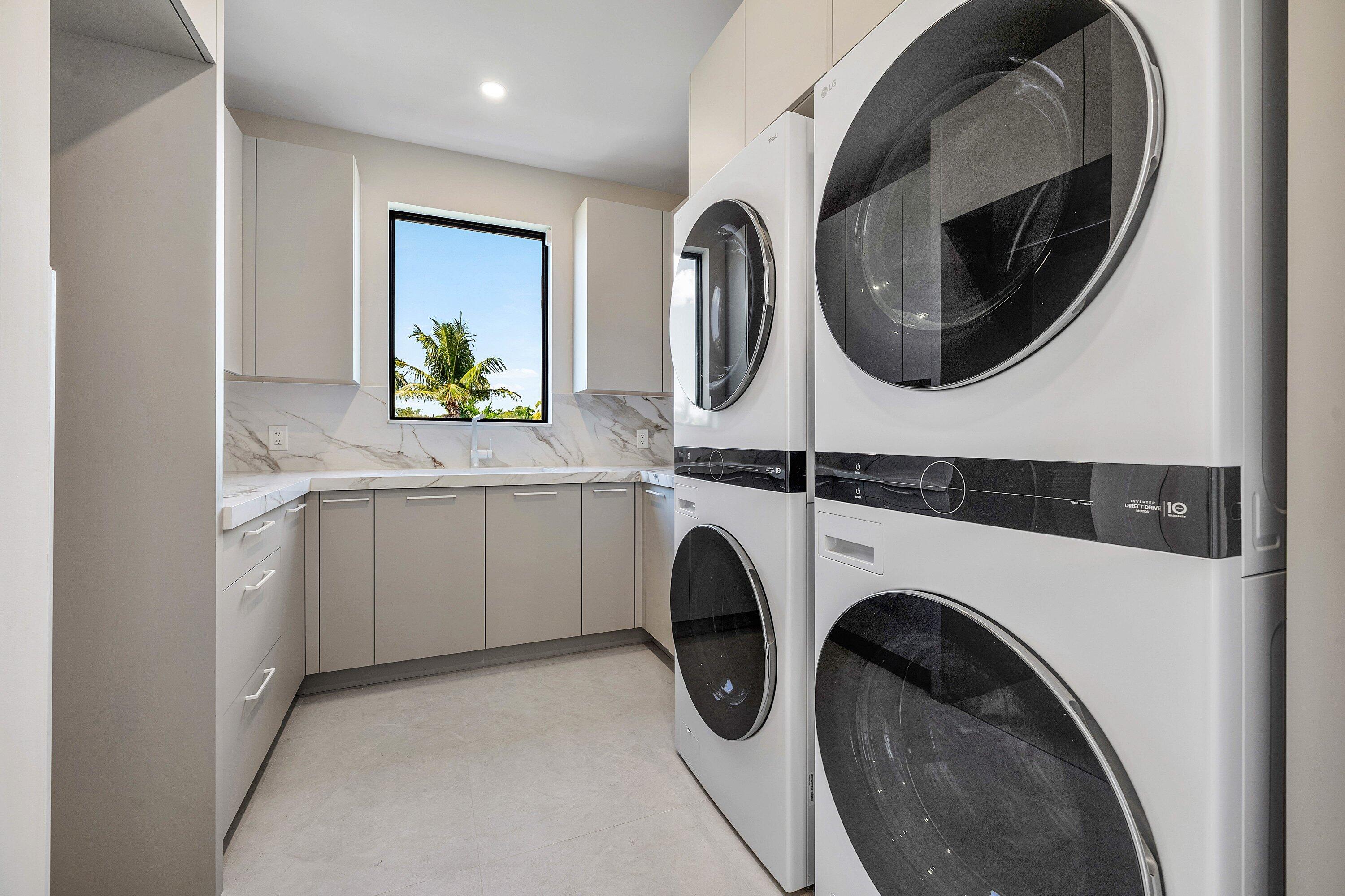Laundry (2nd Floor)