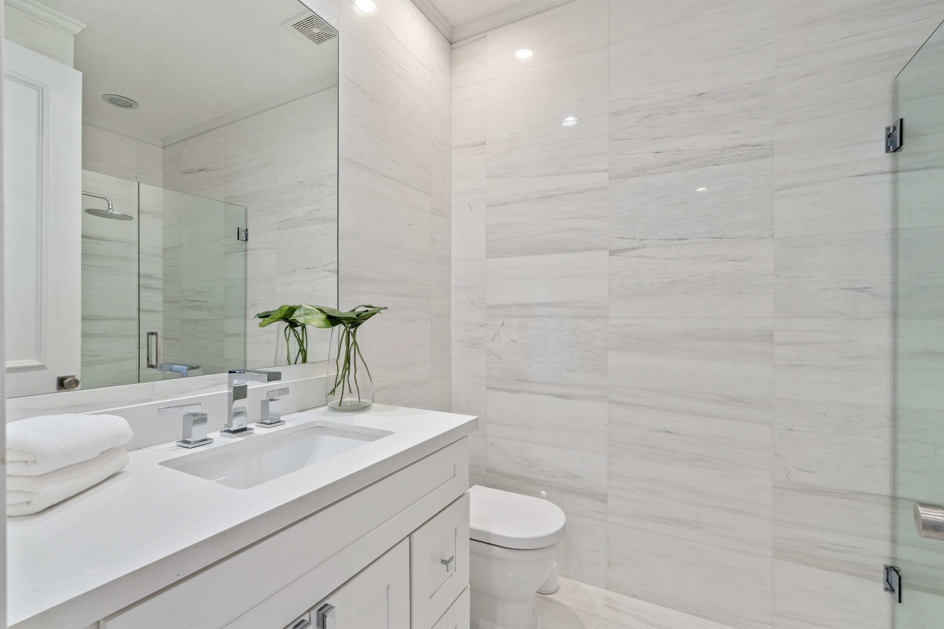 GUEST_BATH_1_DT_NEW