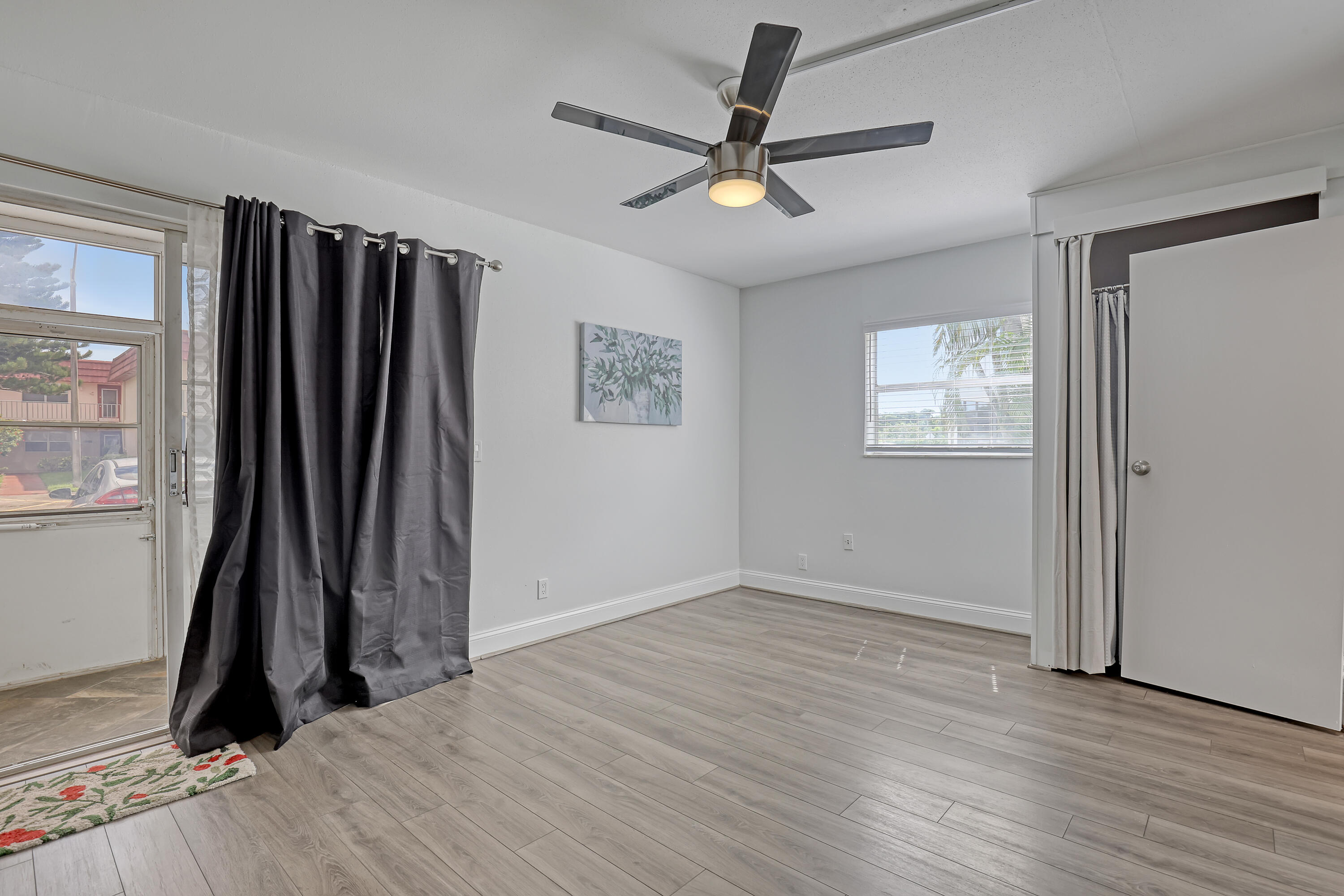611 Saxony Park (20)