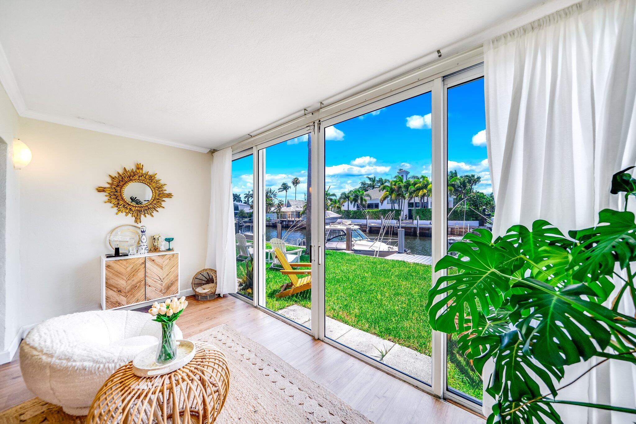 53-web-or-mls-JOY09282