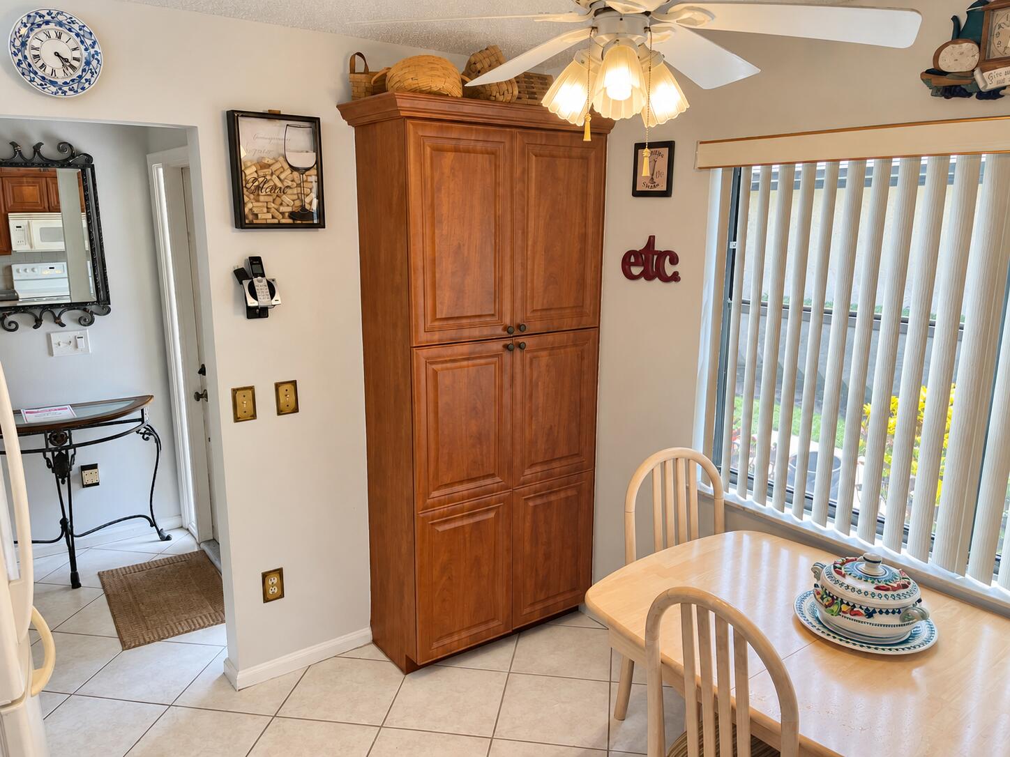 Kitchen 1 redone w chat