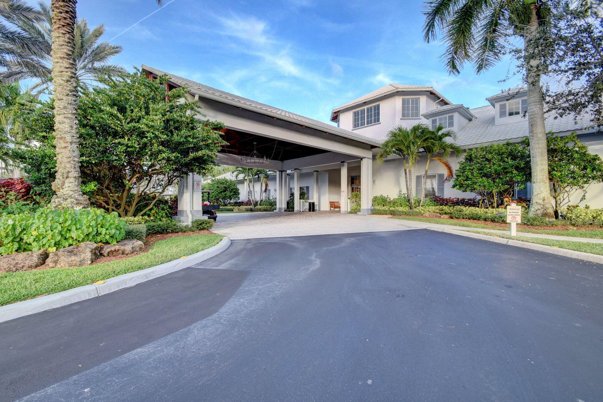 5-Clubhouse Entrance