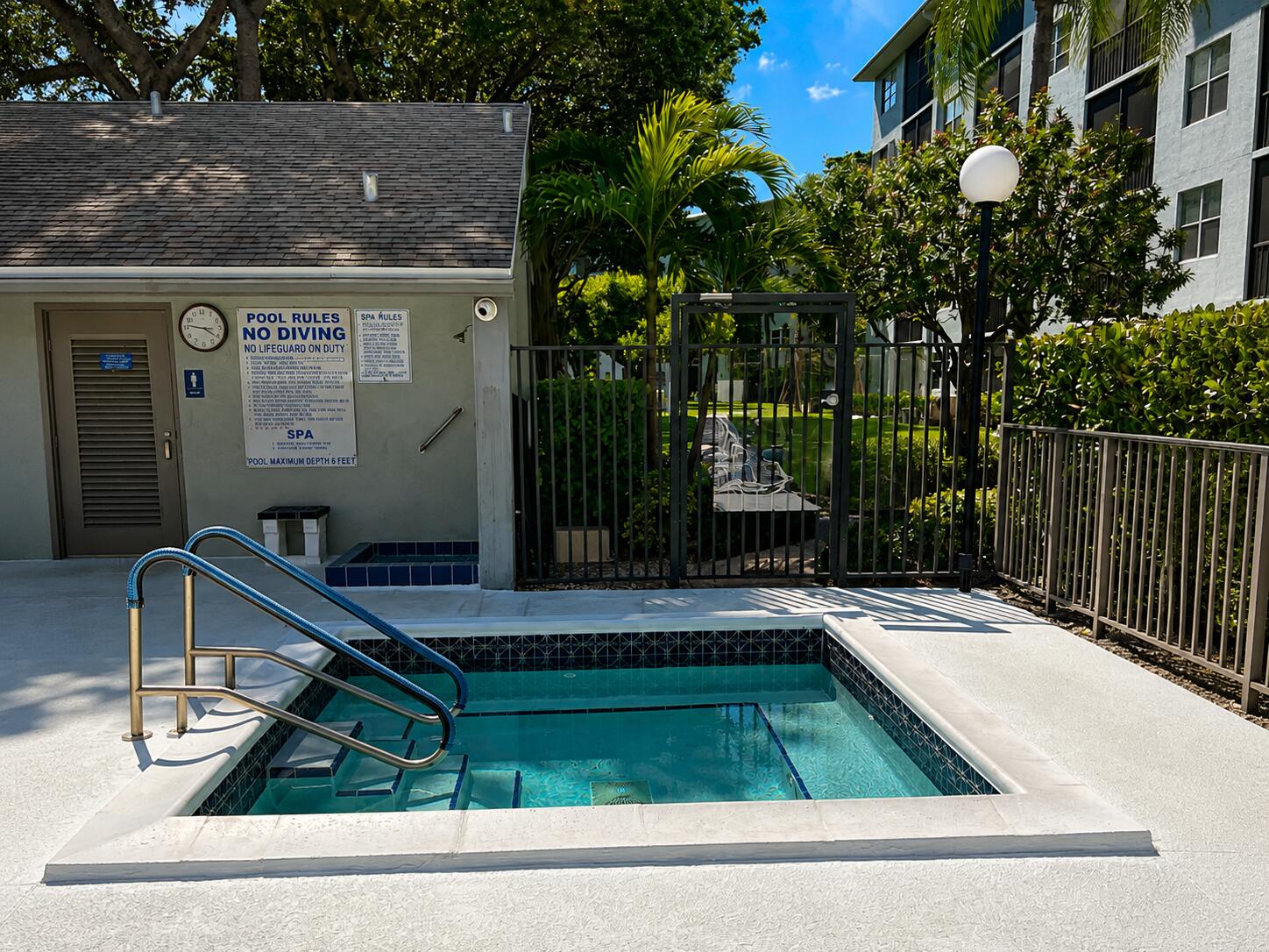 Jacuzzi