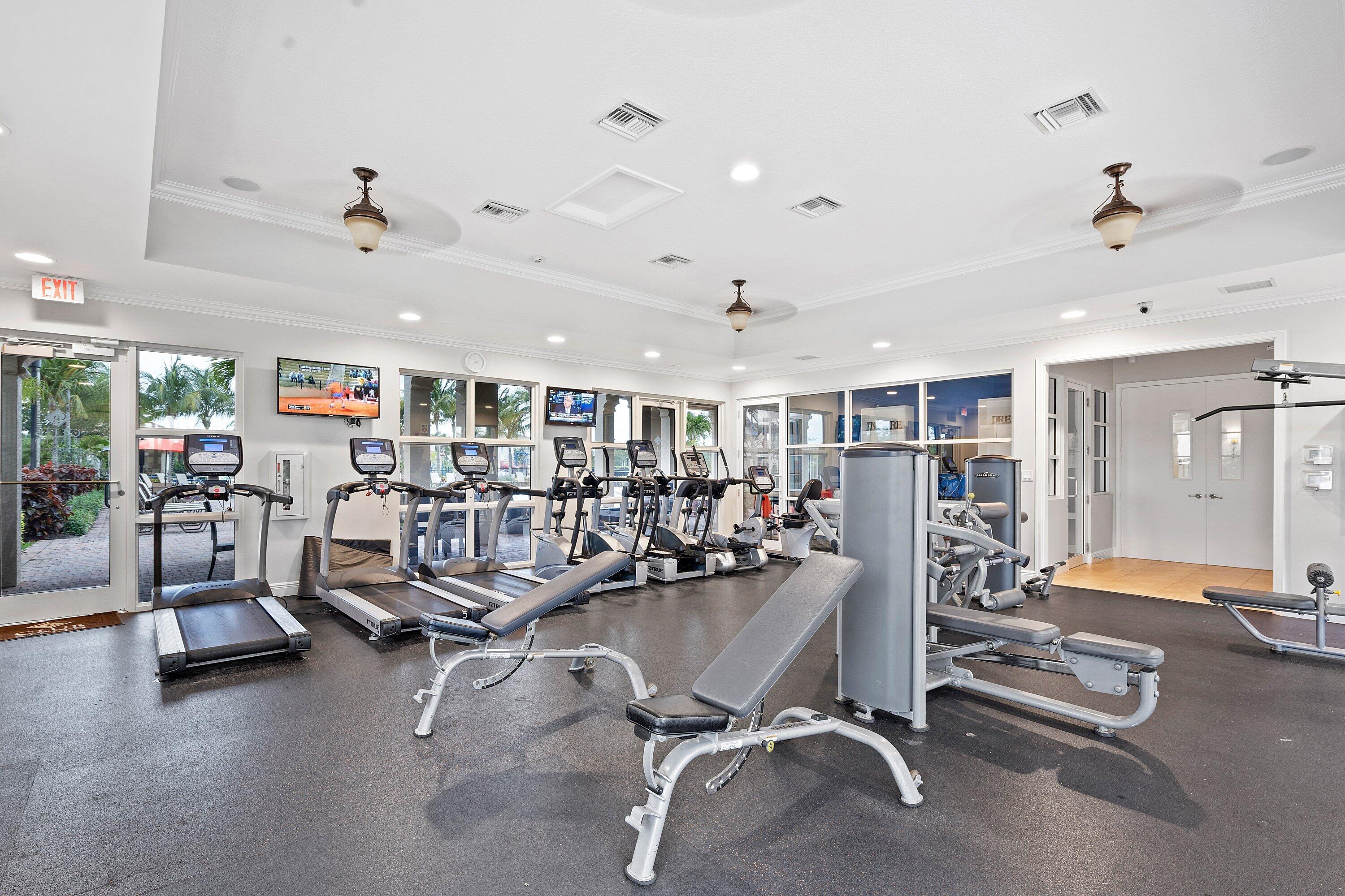 063-141UmbrellaPlace-Jupiter-FL-33458-SM