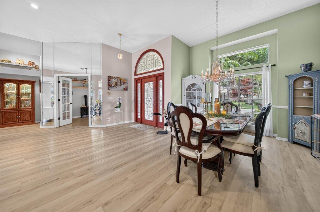 Spacious foyer open to Dining Room & Living Room