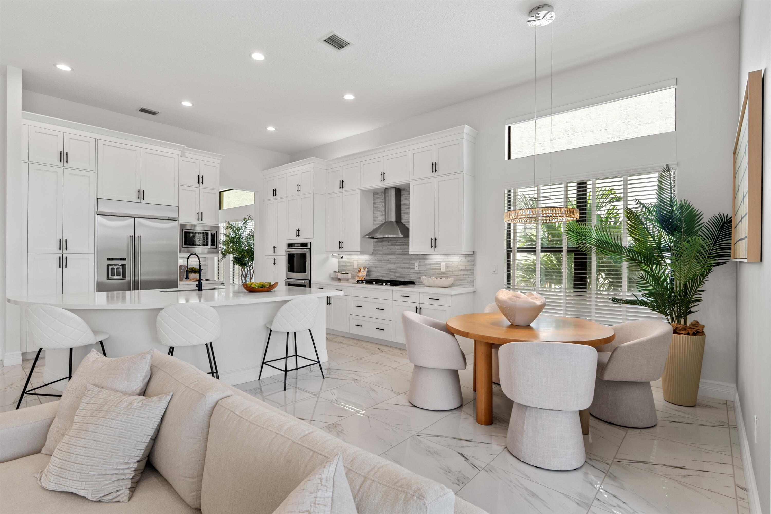 BREAKFAST_NOOK