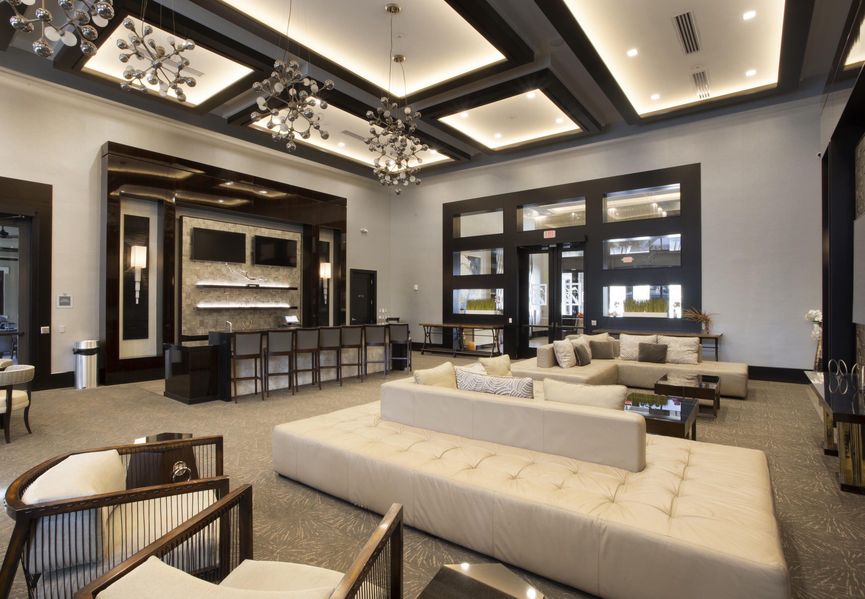 clubhouse room2
