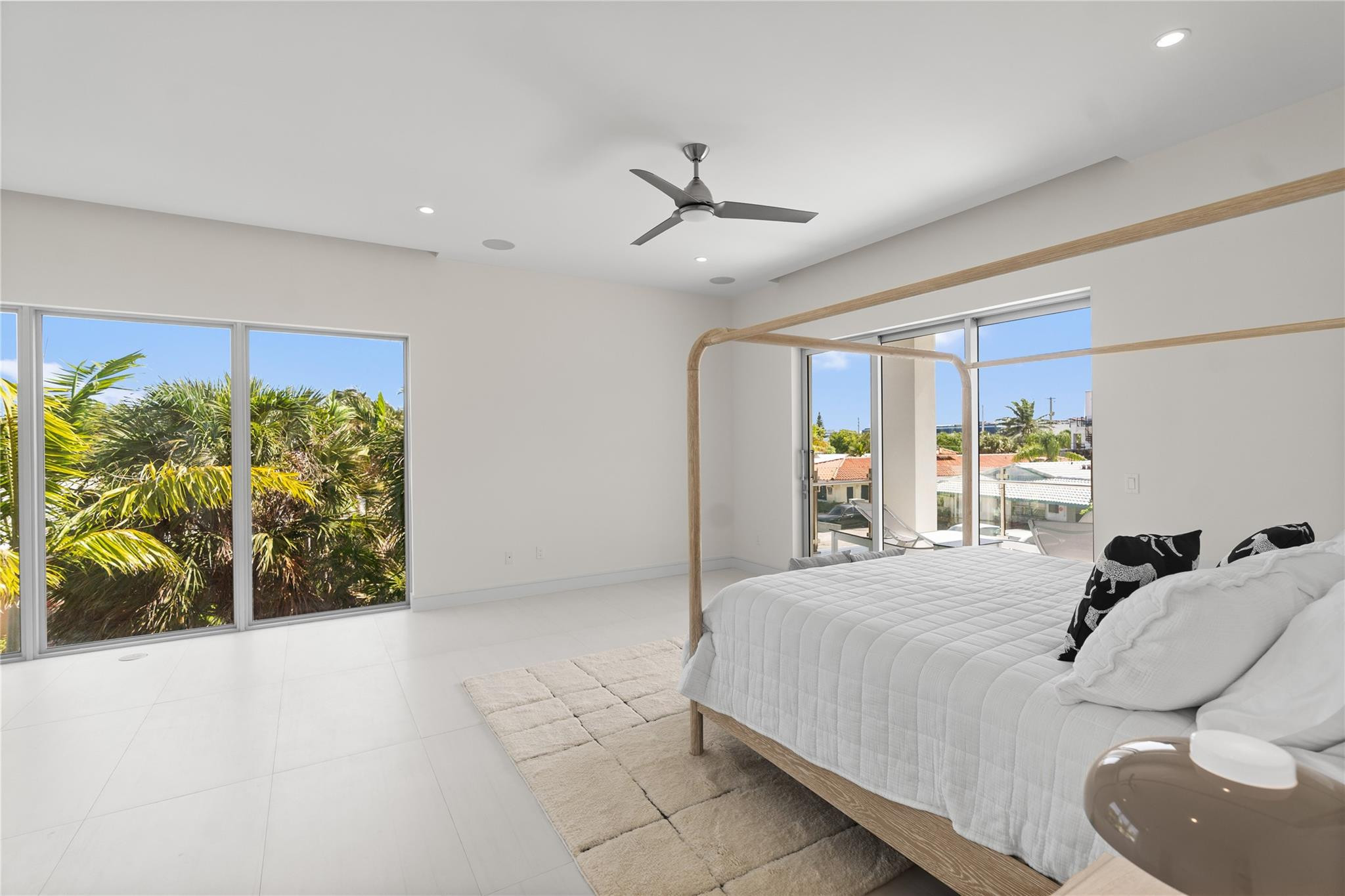 Huge Primary Ensuite