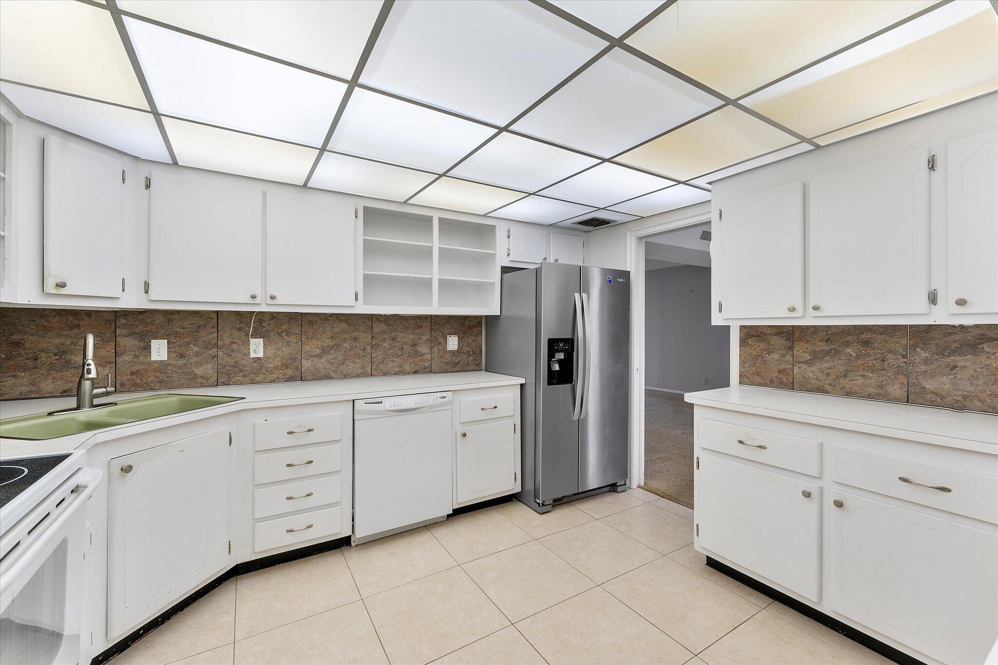 Kitchen Entry