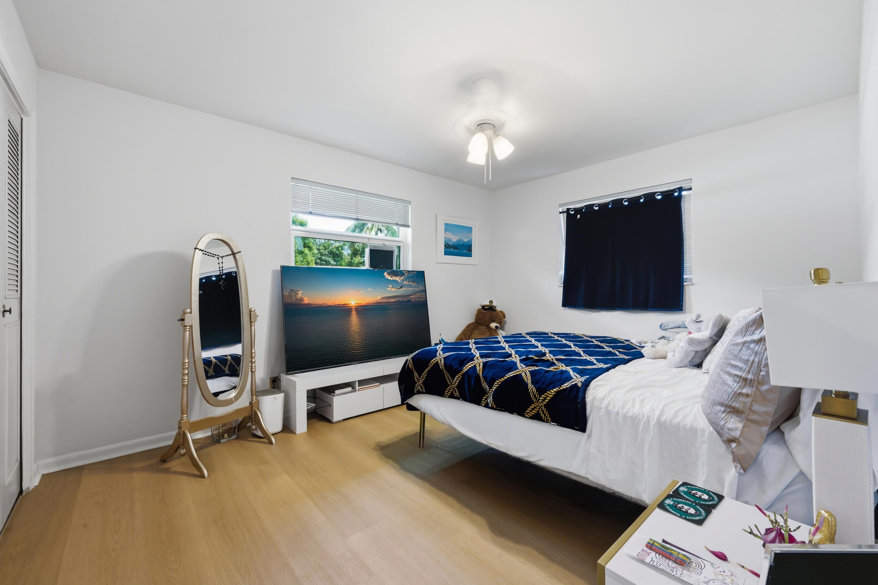 VIRTUAL STAGED GUEST BEDROOM