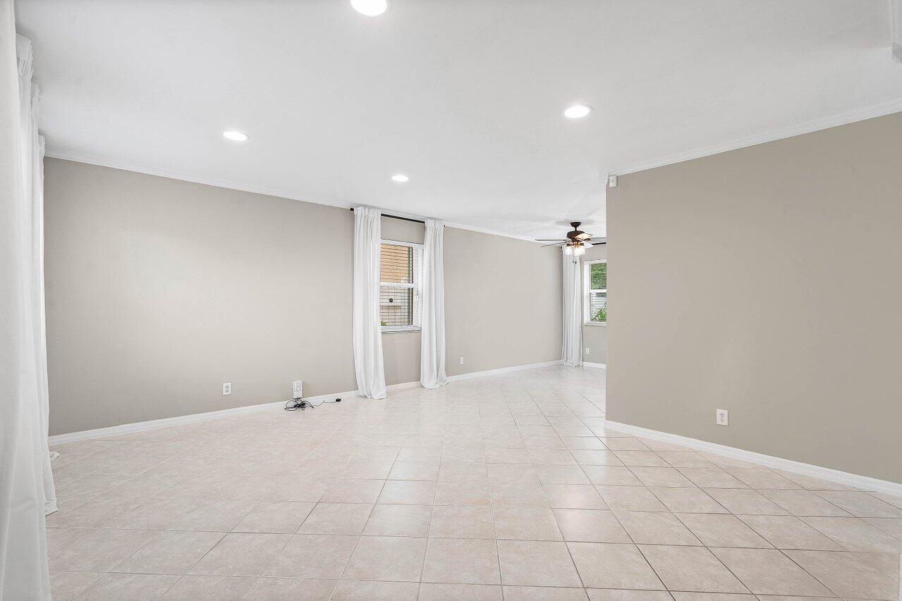 008-4303Northwest1stDrive-DeerfieldBeach