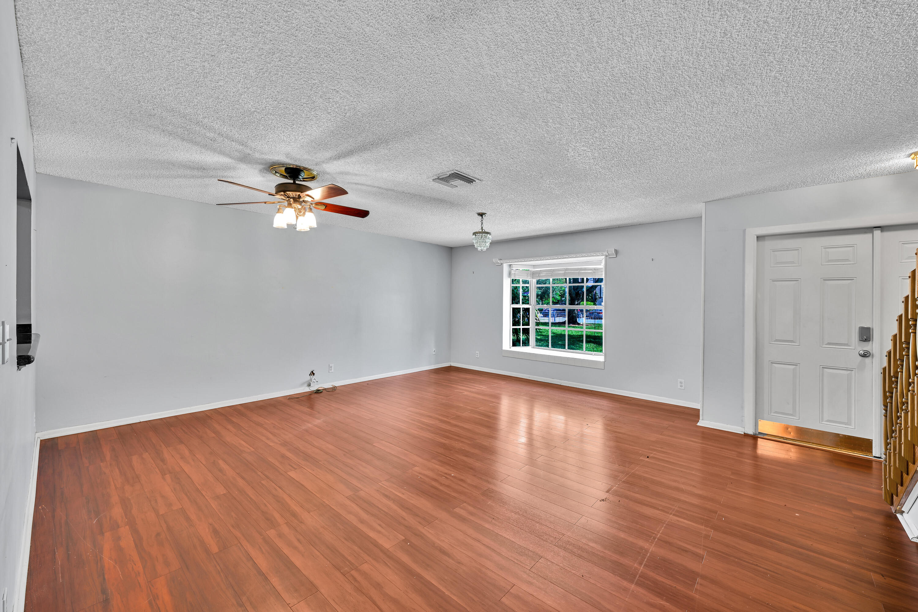 12152 NW 36th Place Sunrise 00025