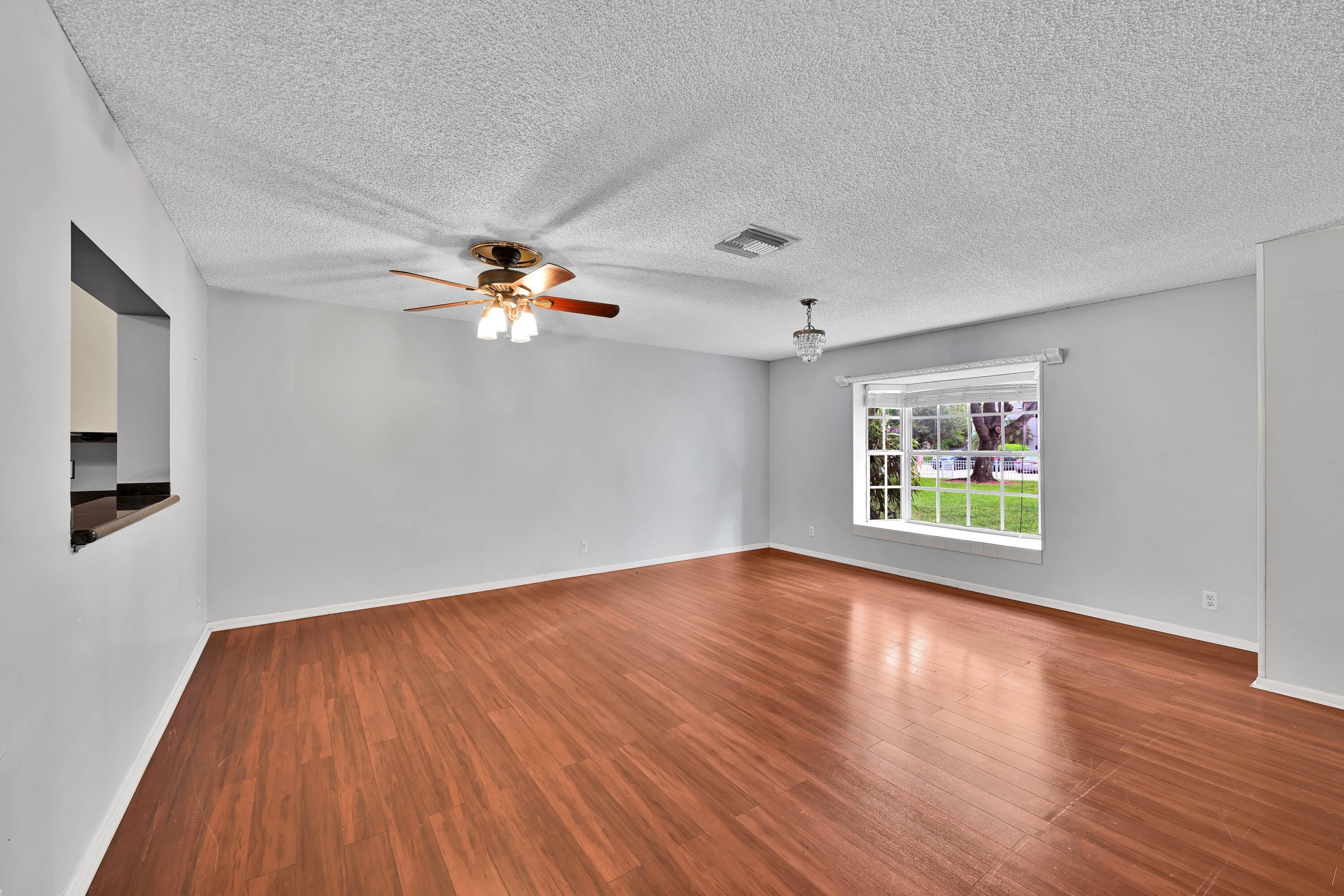 12152 NW 36th Place Sunrise 00018