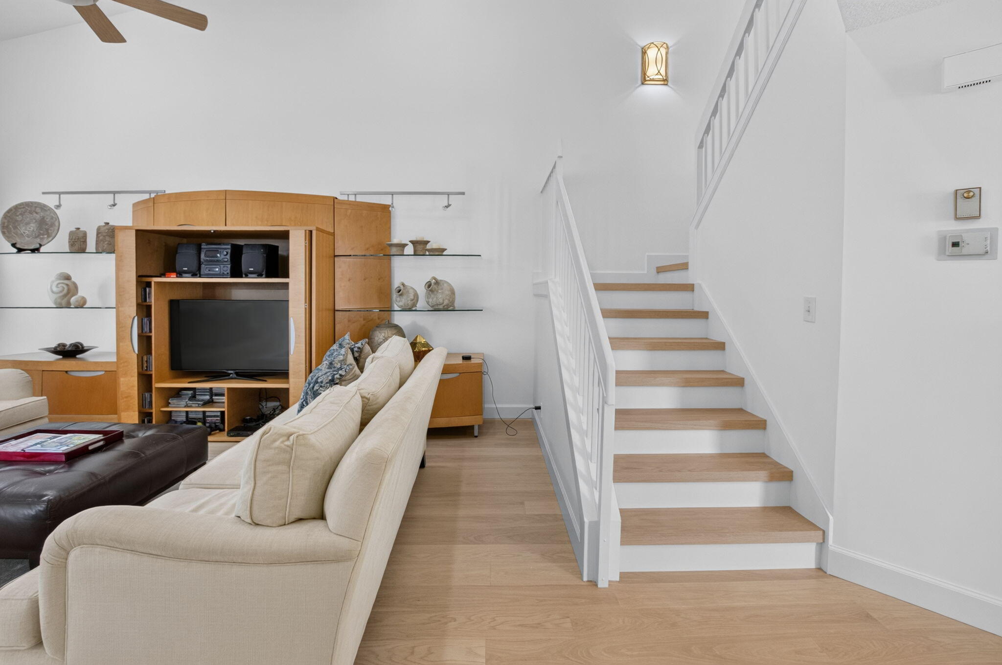 STAIRCASE TO SECOND FLOOR