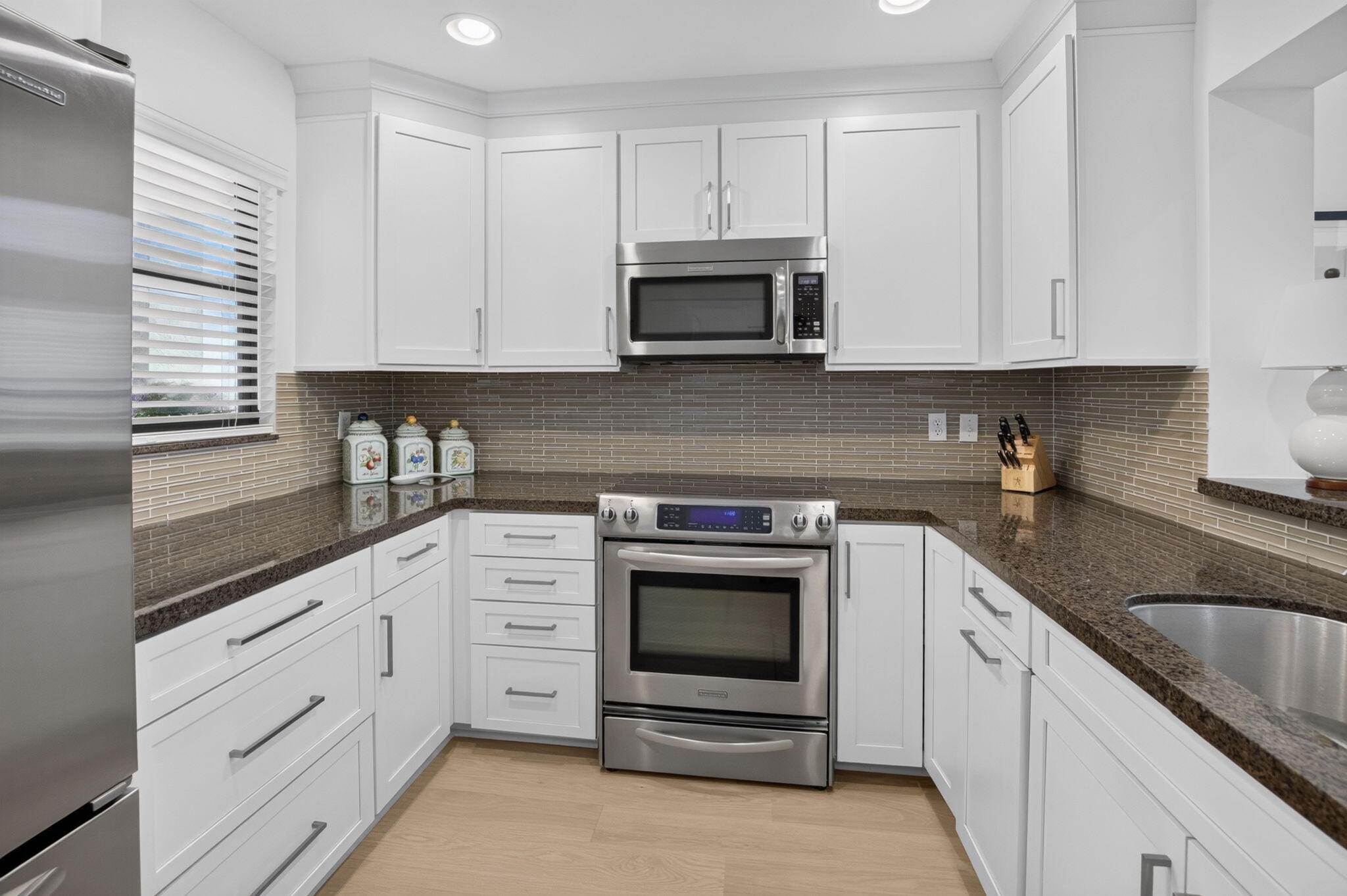 KITCHEN AID STAINLESS APPLIANCES