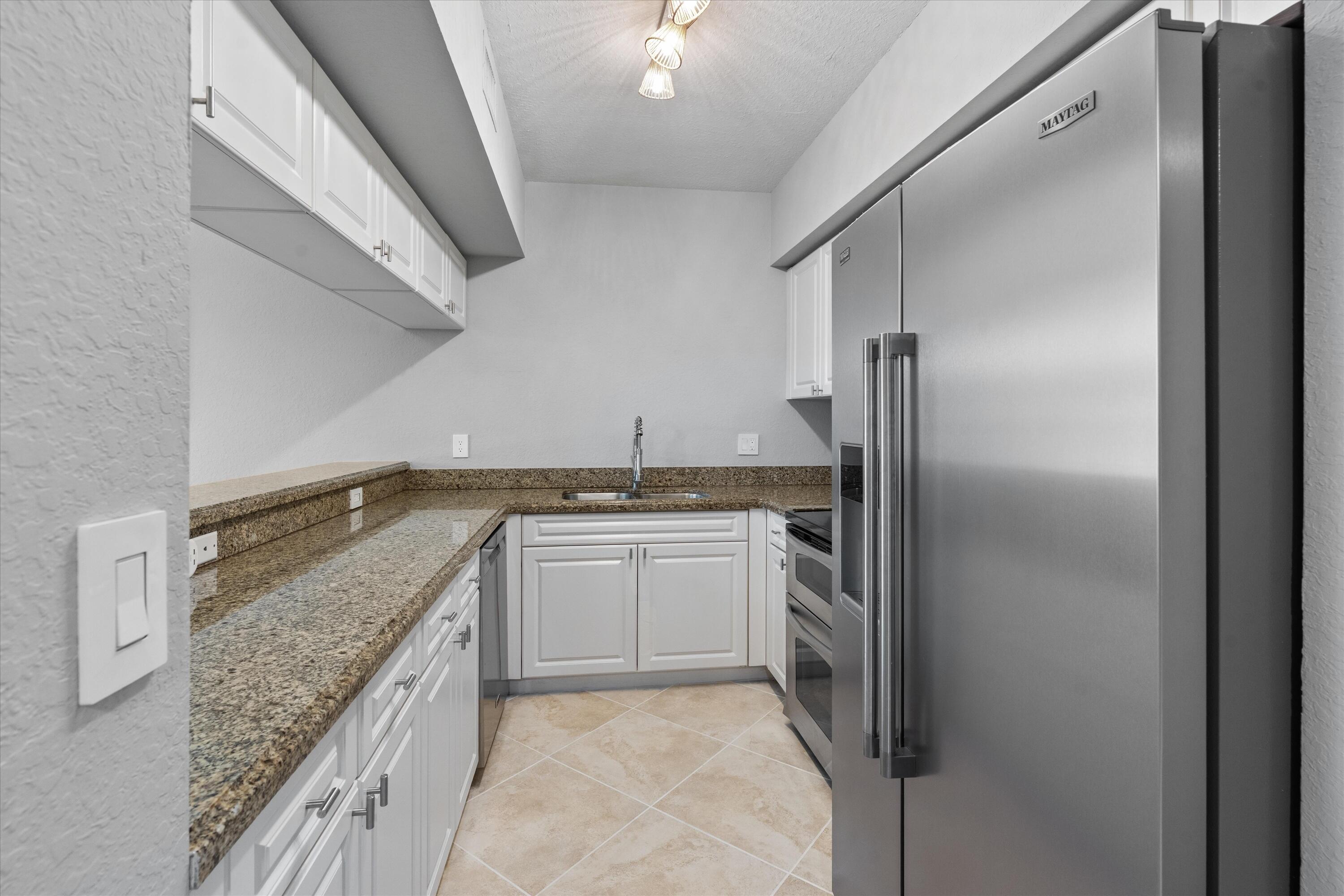 Kitchen and Appliances