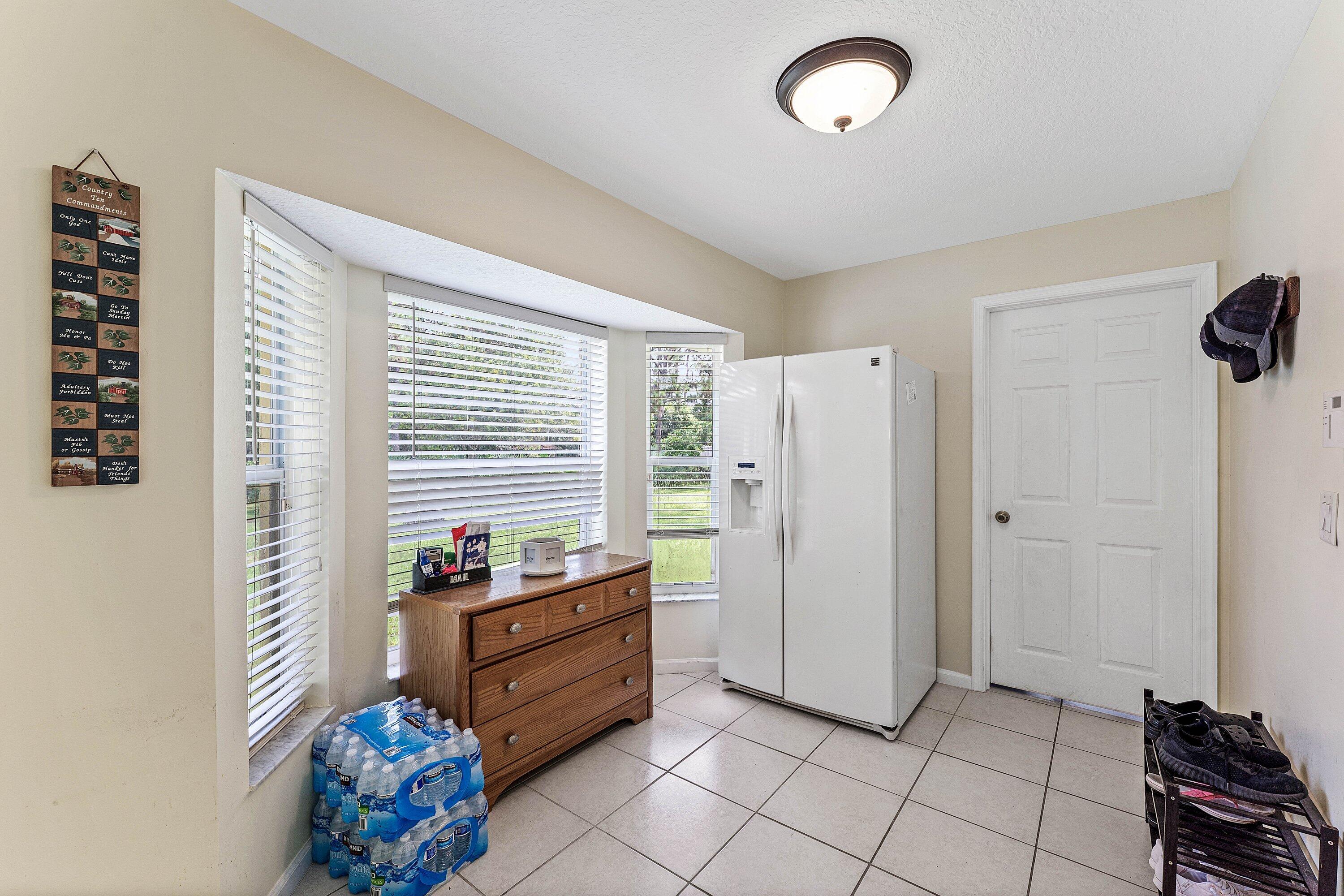 020-1231566thStreetNorth-WestPalmBeach-F