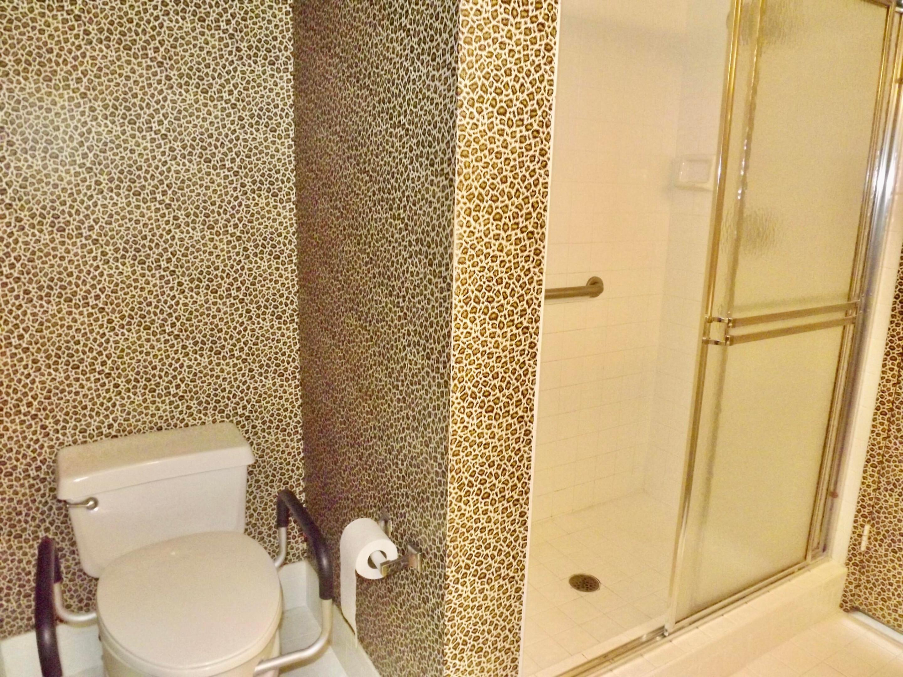 primary bath has large walk in shower