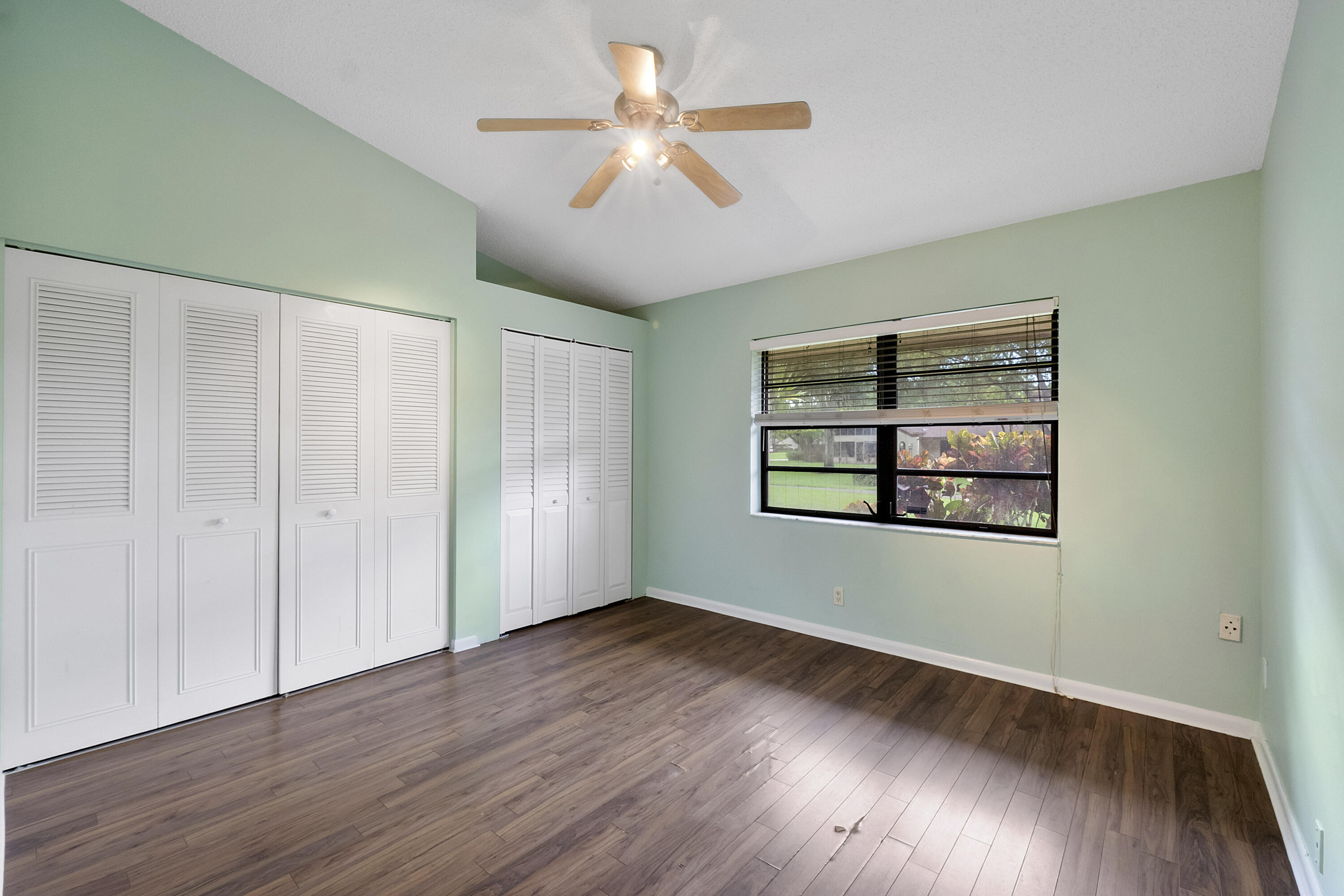 22686 Vistawood Way_024
