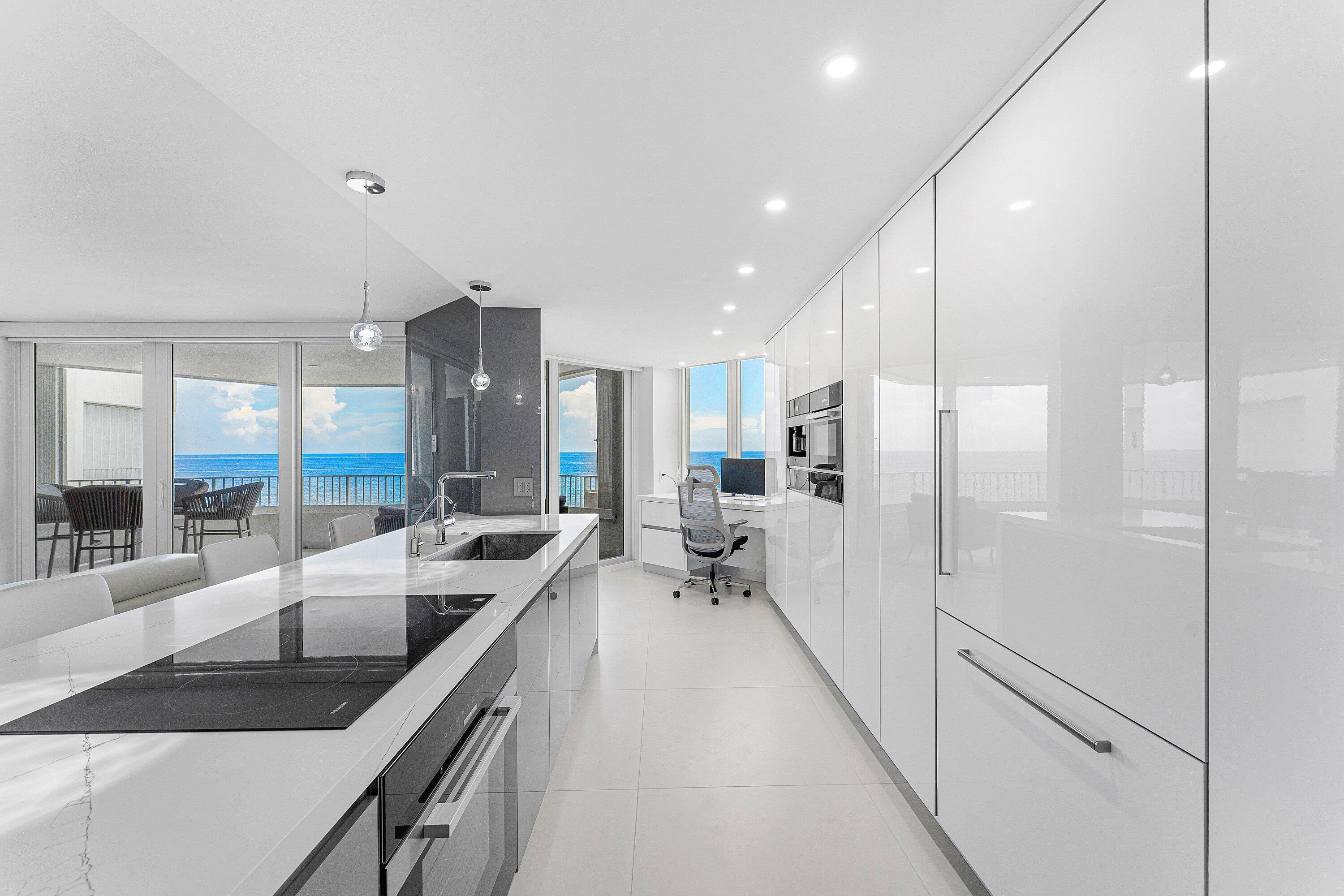 005-550SouthOceanBoulevard-906-BocaRaton