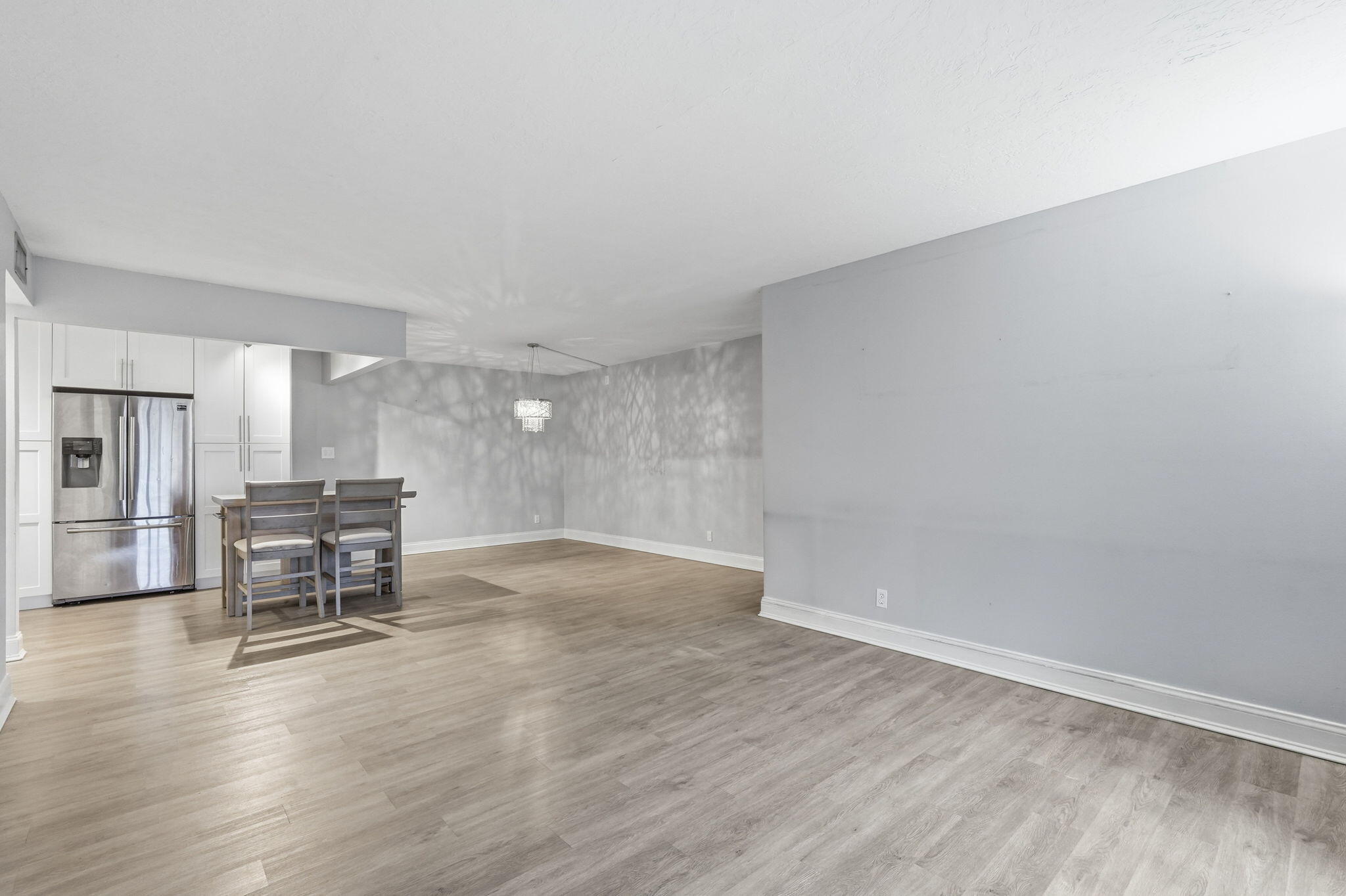 25-web-or-mls-1104_Green_Pine_Boulevard_