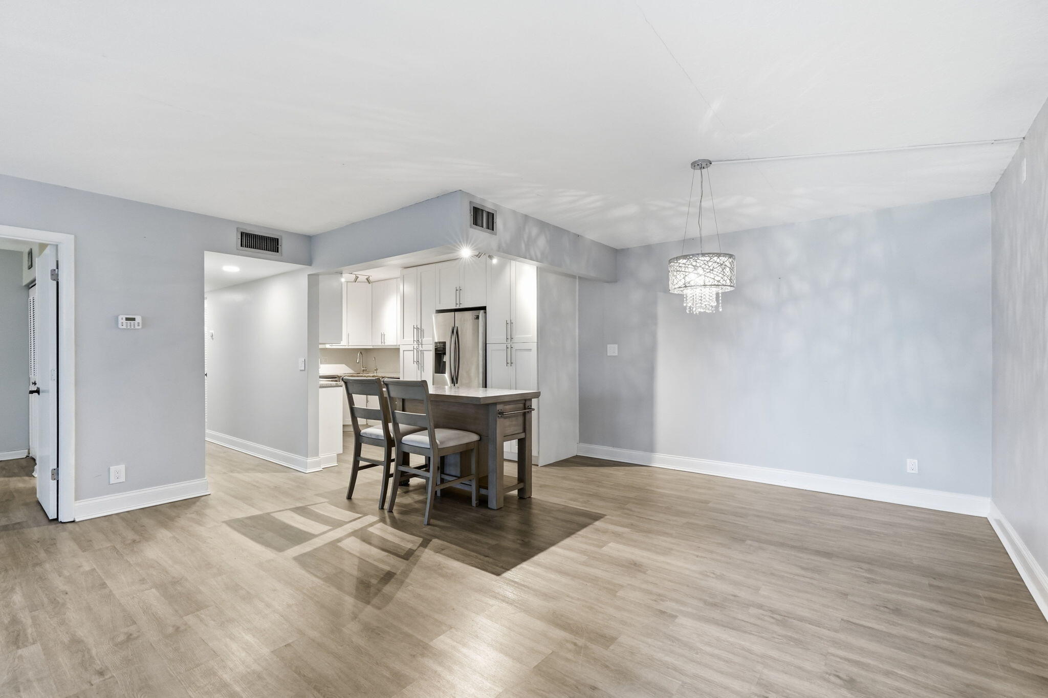 15-web-or-mls-1104_Green_Pine_Boulevard_ 15-web-or-mls-1104_Green_Pine_Boulevard_