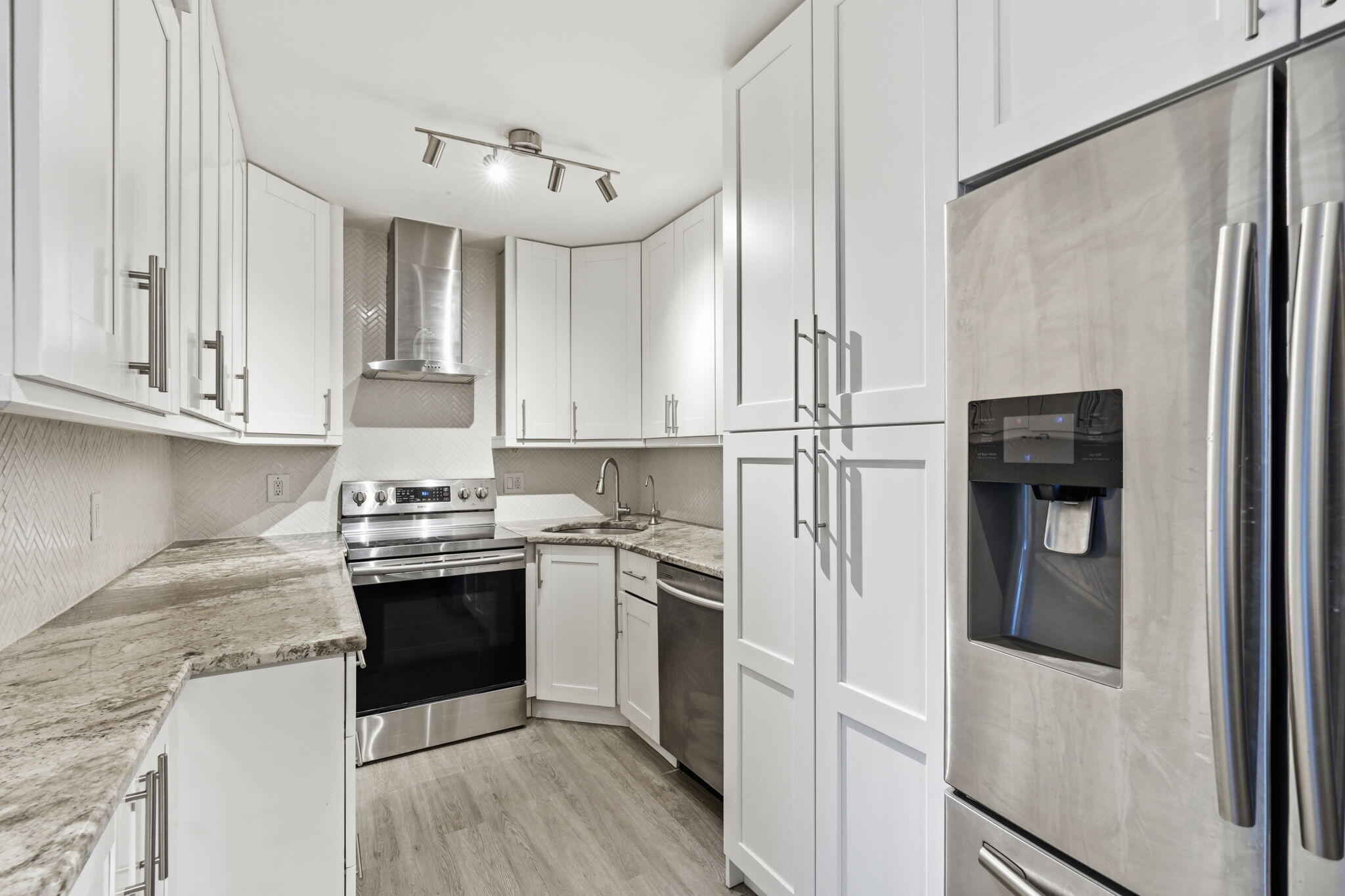 19-web-or-mls-1104_Green_Pine_Boulevard_ 19-web-or-mls-1104_Green_Pine_Boulevard_