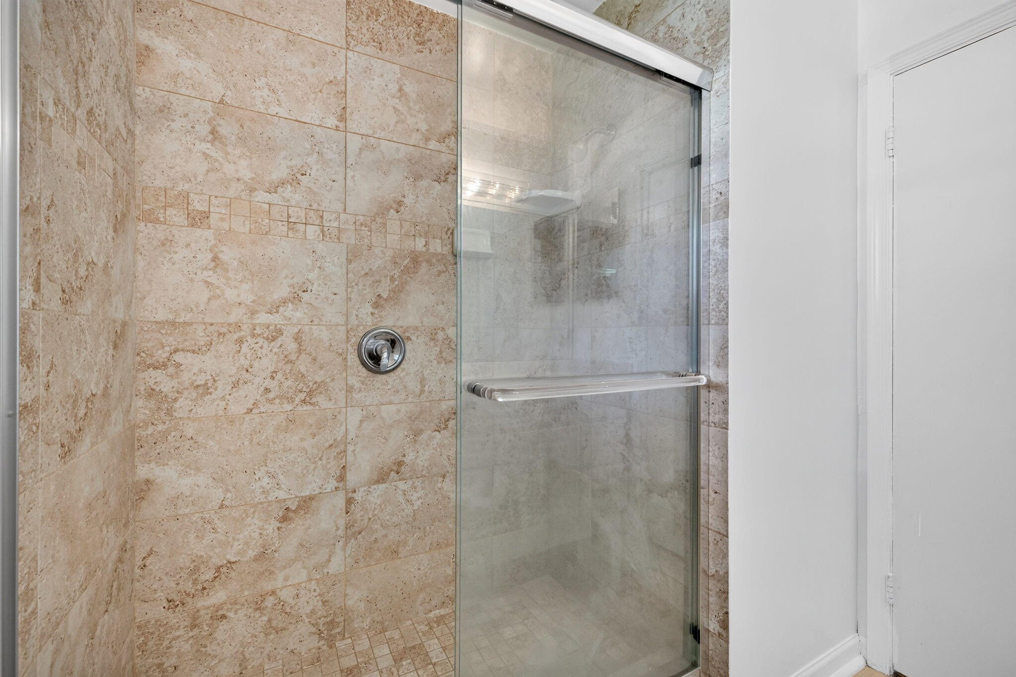 39-web-or-mls-699A8411