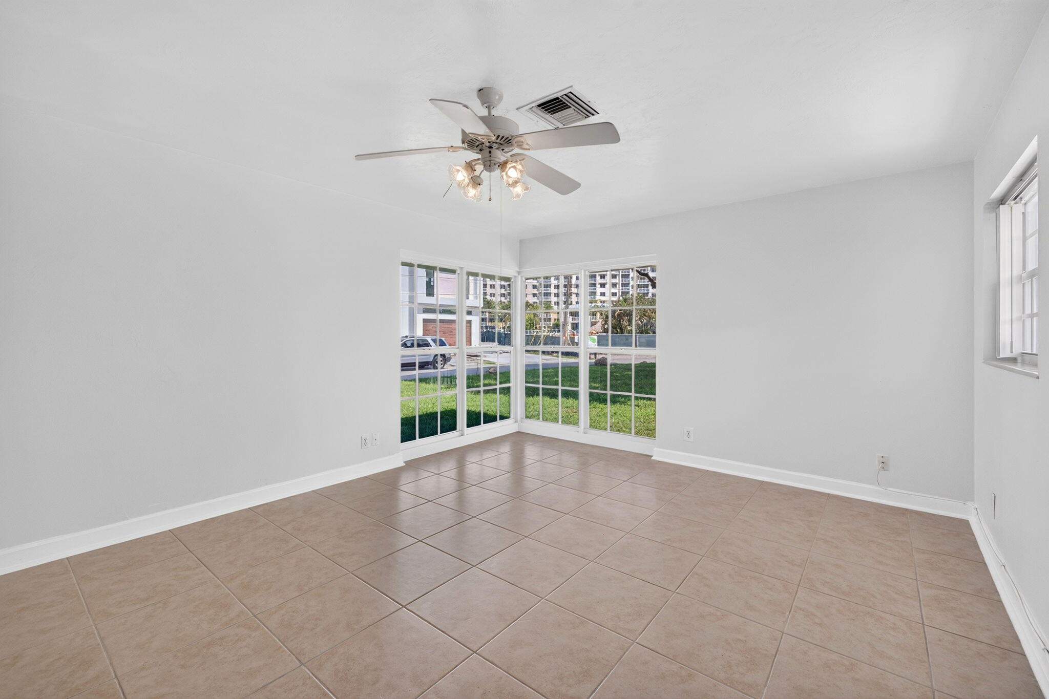 29-web-or-mls-699A8286