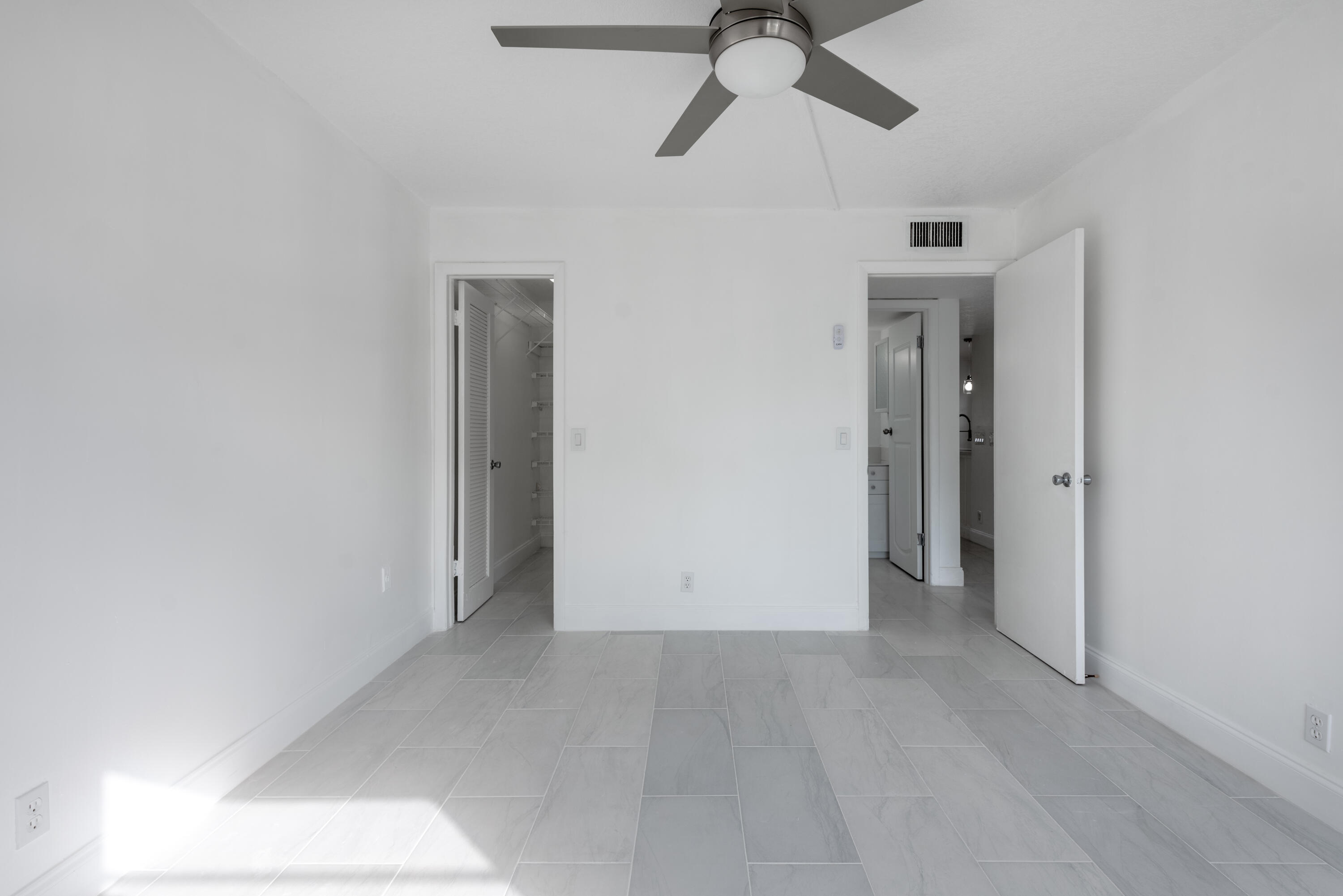 108 Normandy Ln, C-19