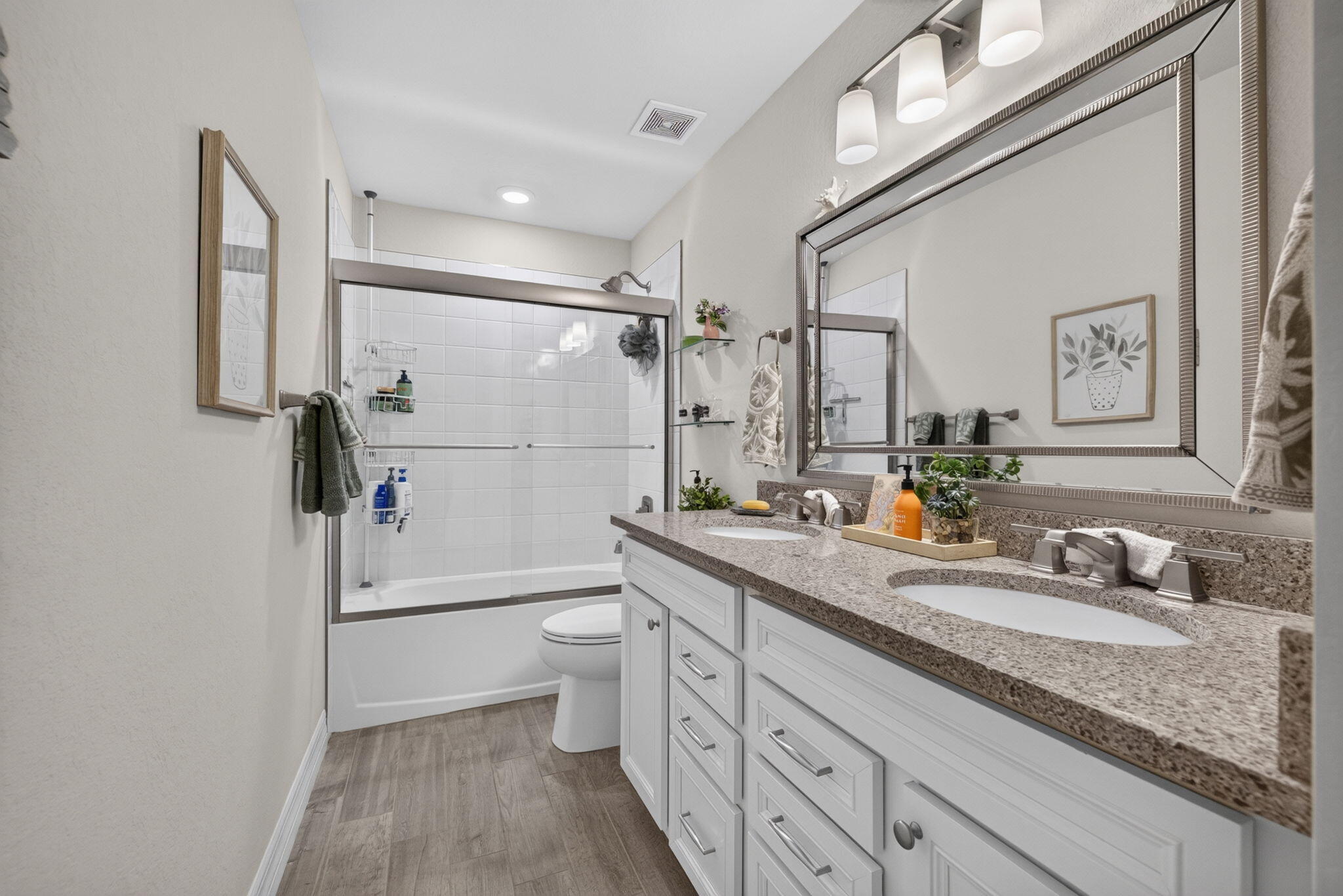 UPSTAIRS BATH UPGRADED FOR FUNCTIONALITY