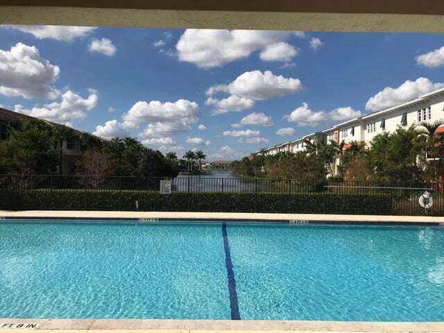 Community pool