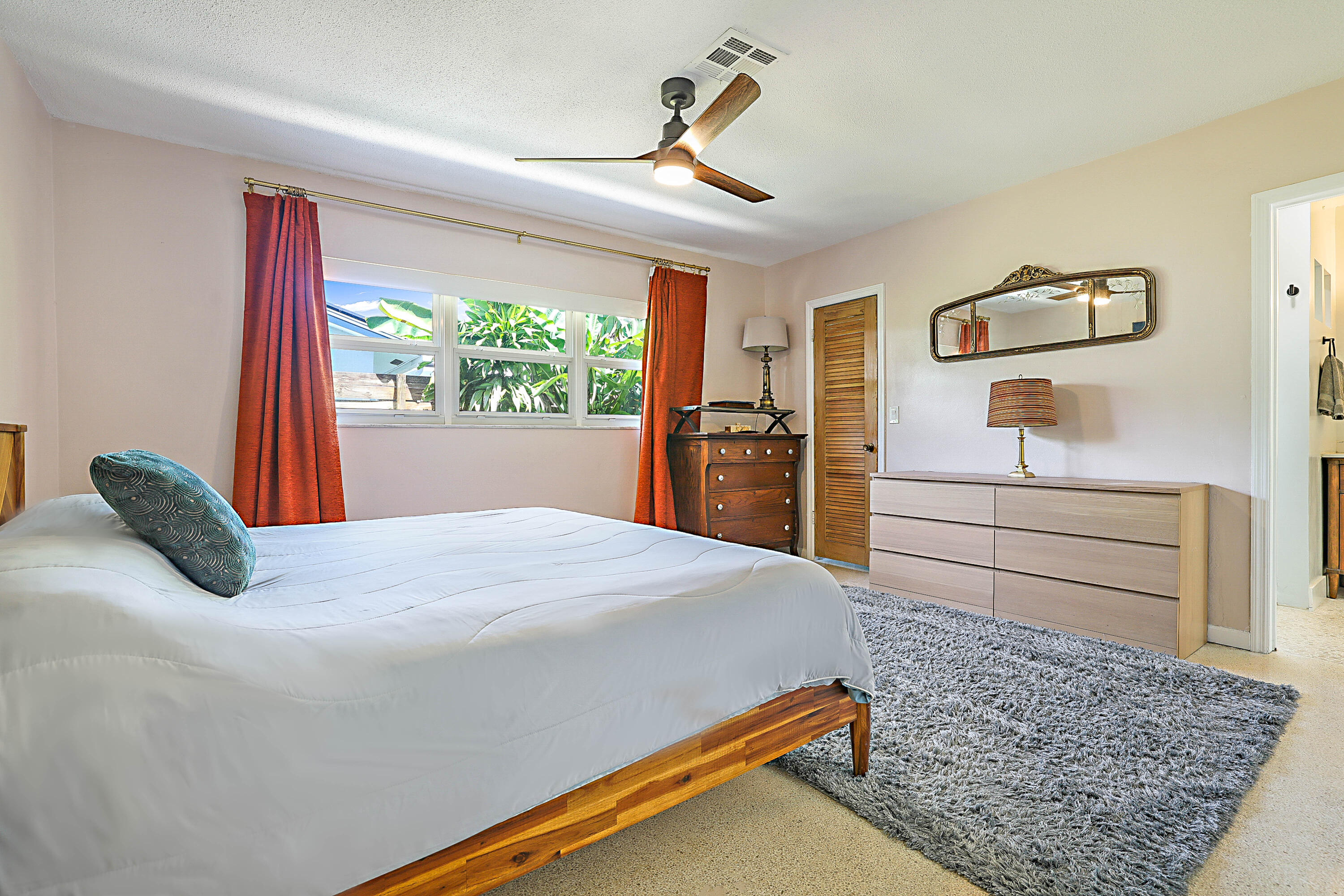 2242 NW 3rd Court-18